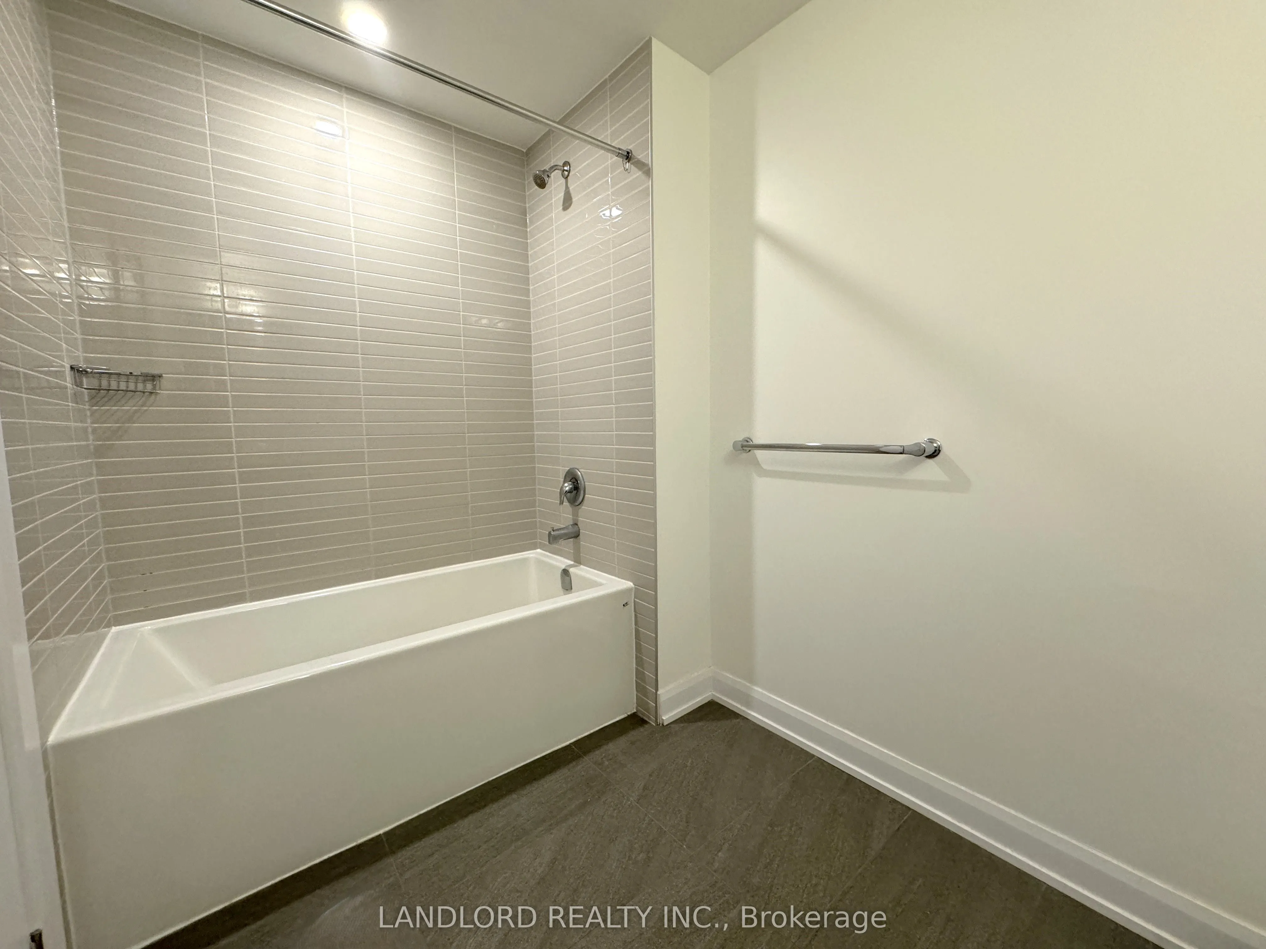 3200 William Colston Avenue, #1304