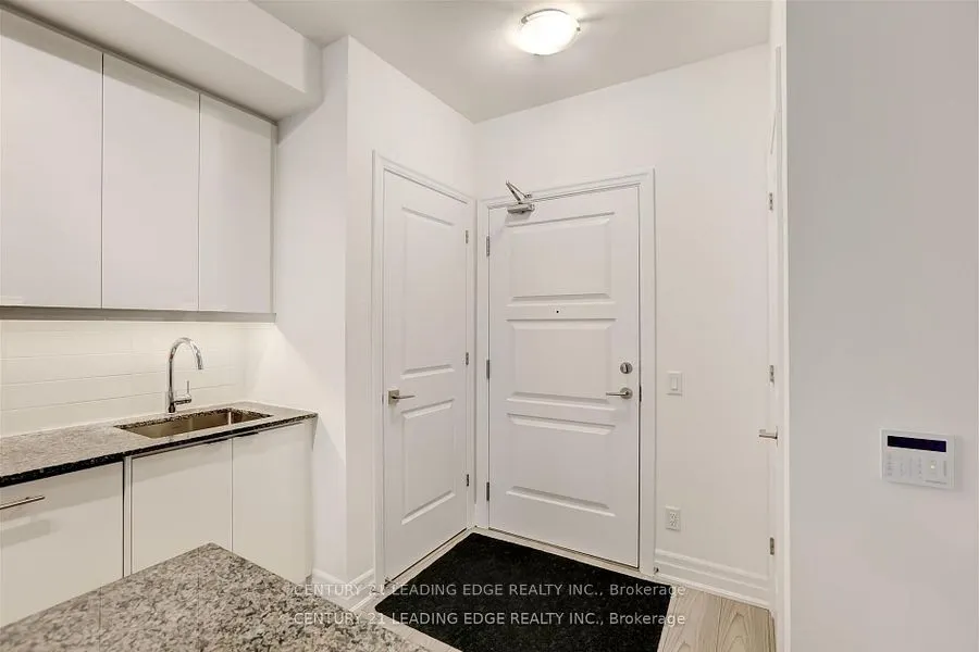 36 Elm Drive, #803