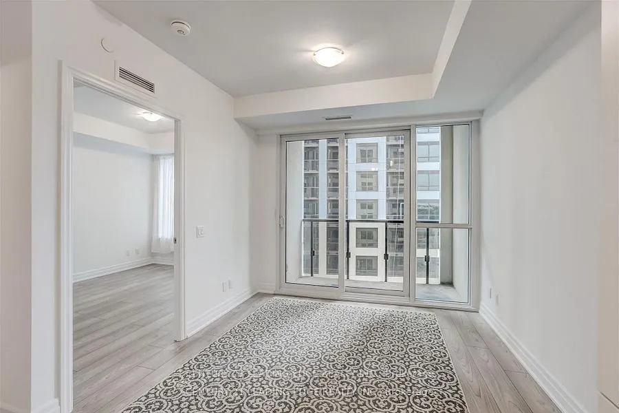 36 Elm Drive, #803