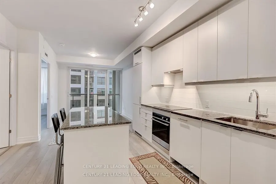 36 Elm Drive, #803