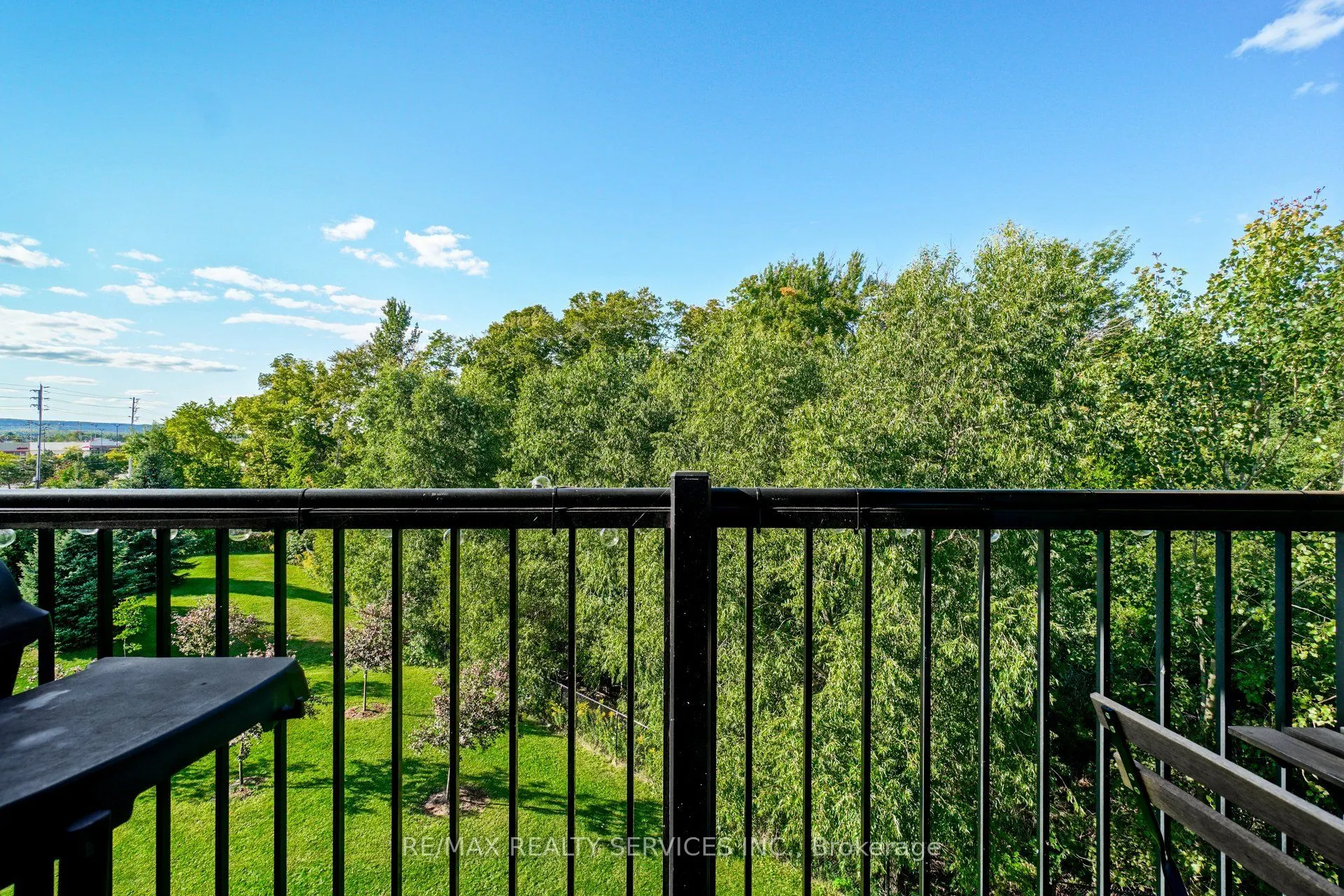 2085 Appleby Line, #409