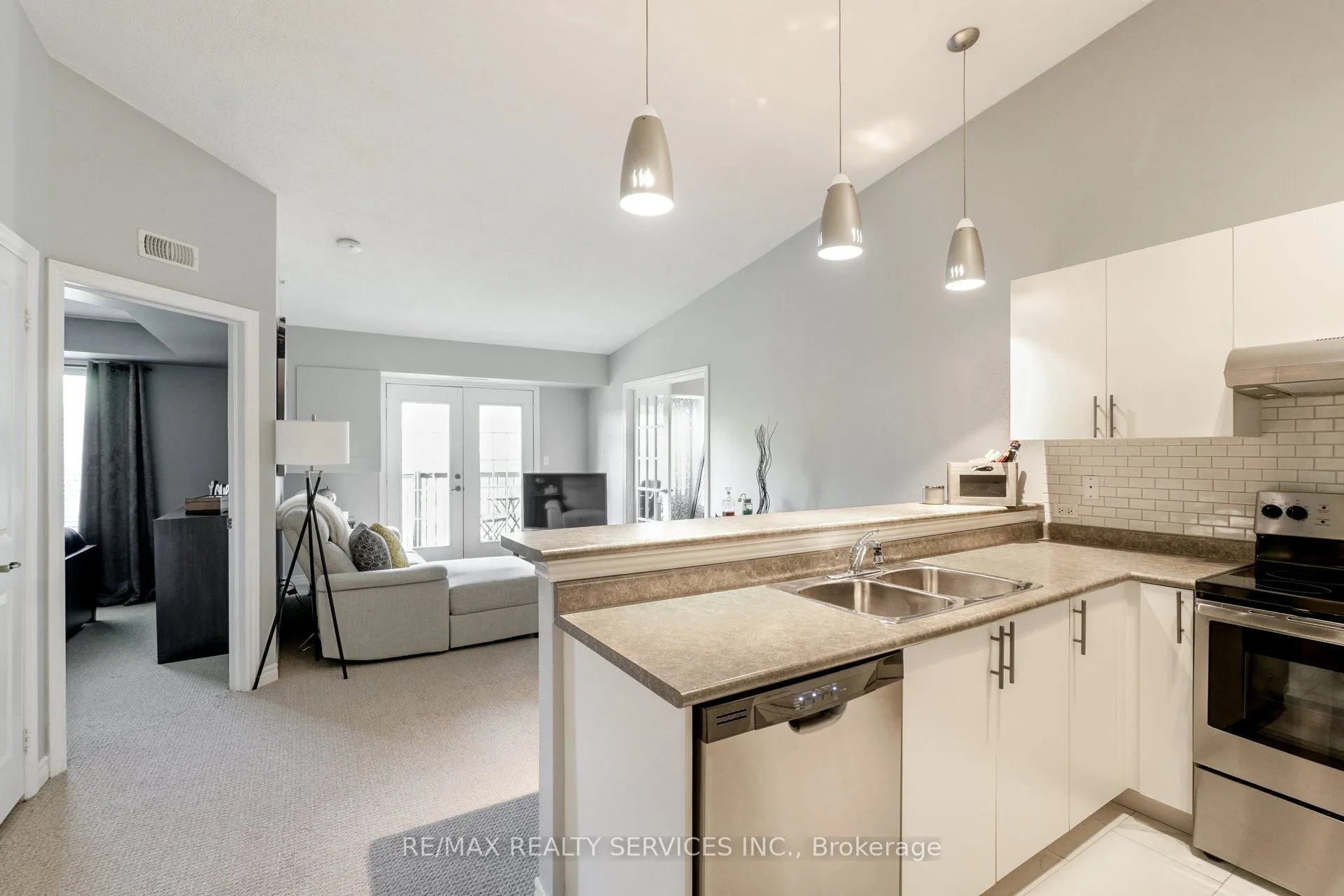 2085 Appleby Line, #409