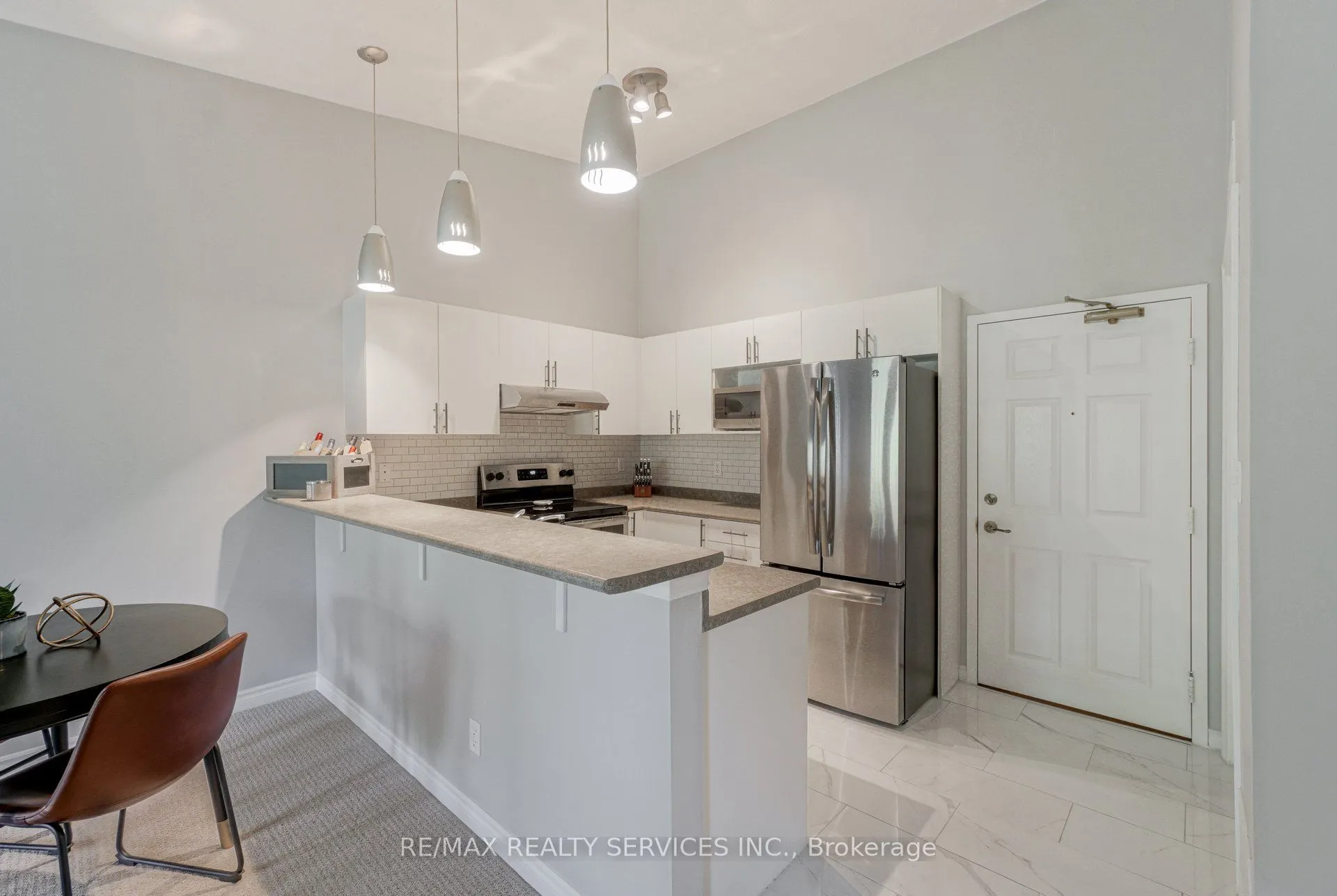 2085 Appleby Line, #409