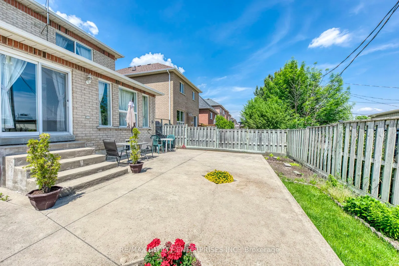 22 Sweet Briar Lane