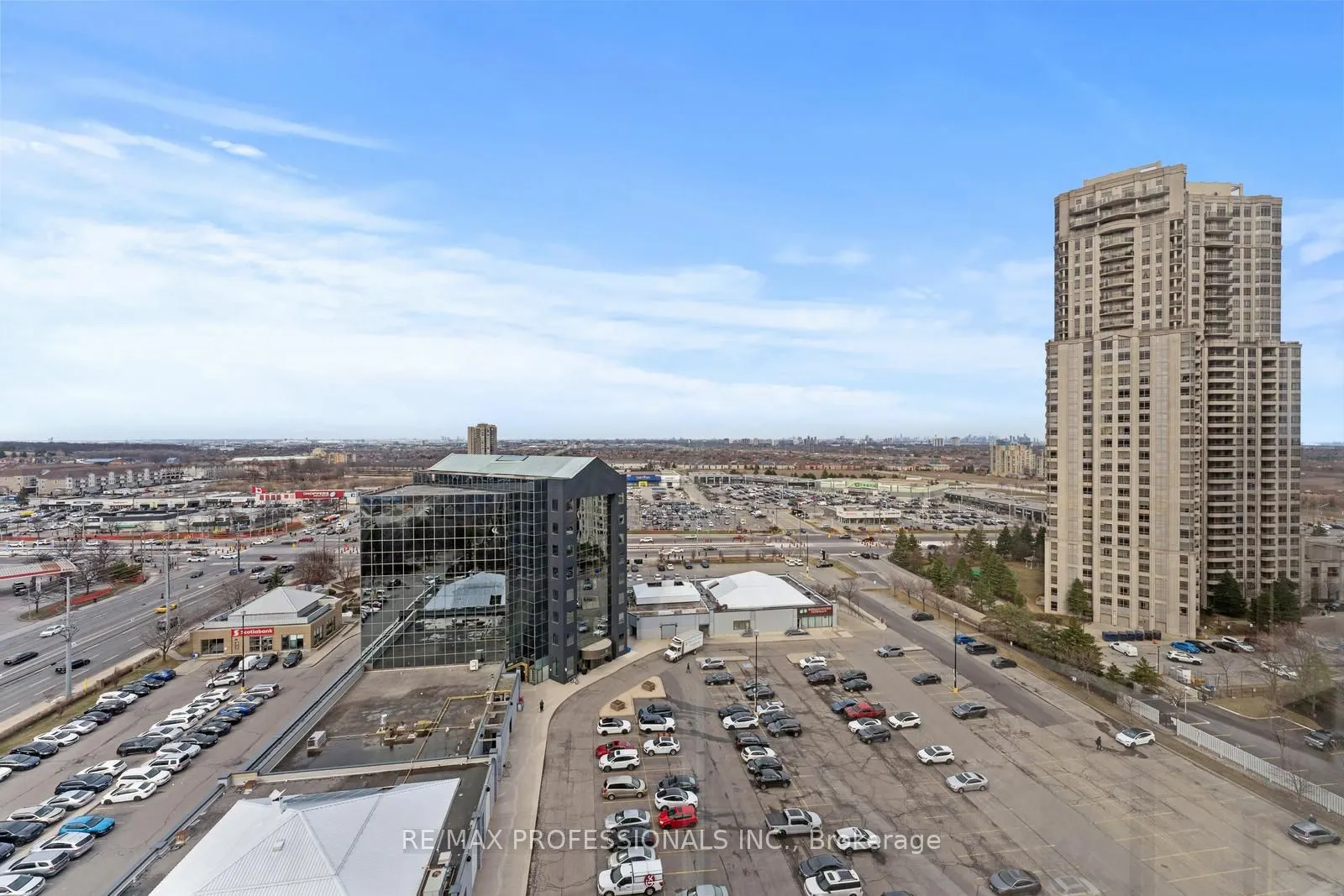 50 Eglinton Avenue, #1604