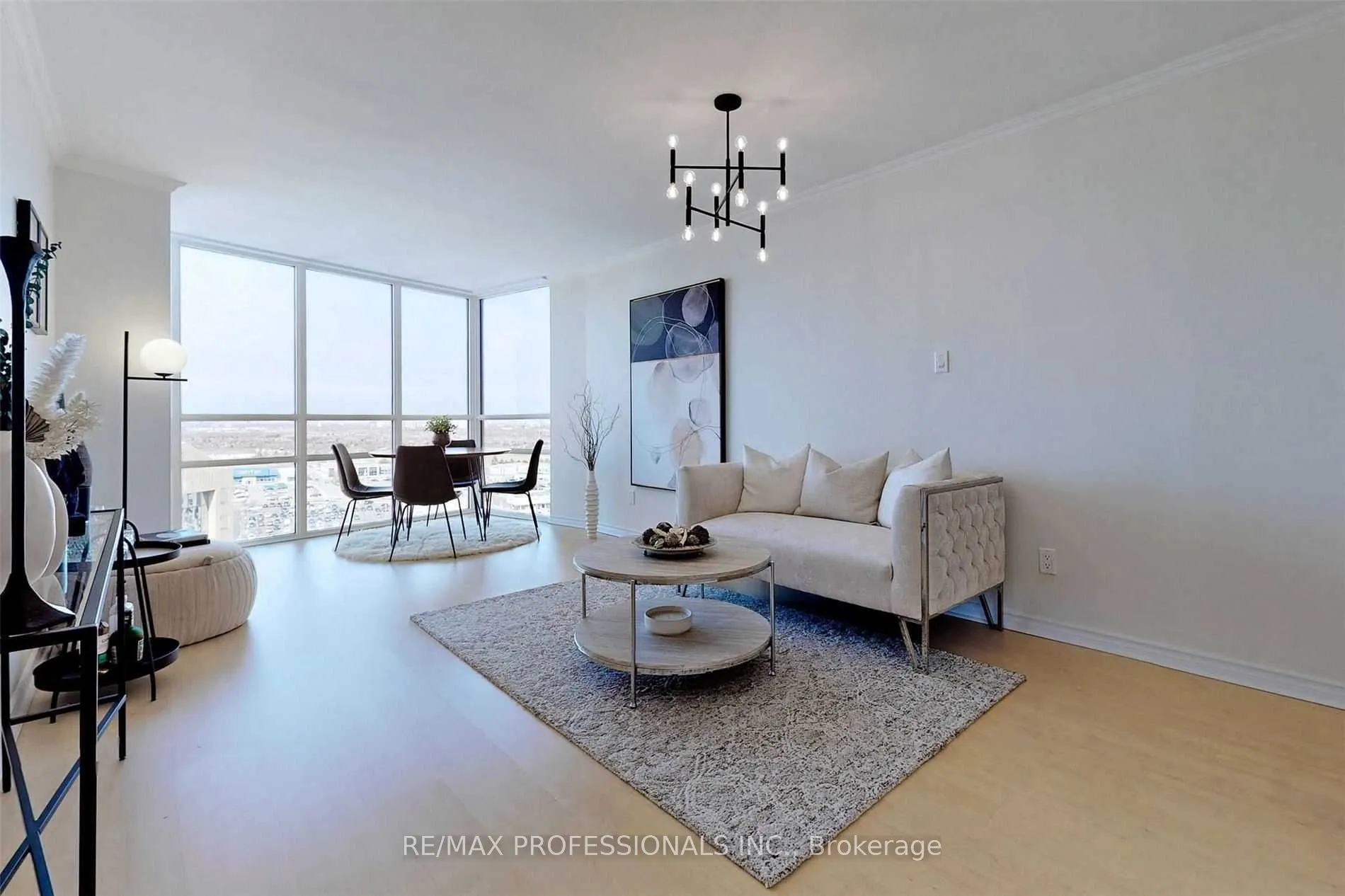 50 Eglinton Avenue, #1604