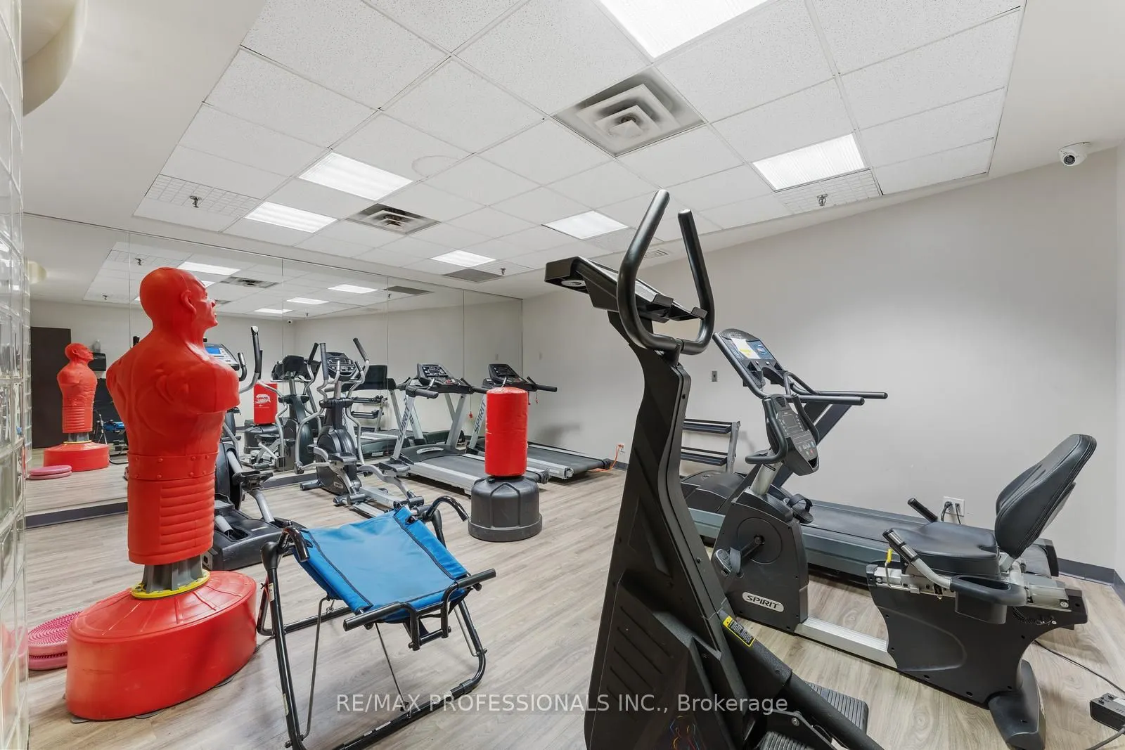 50 Eglinton Avenue, #1604