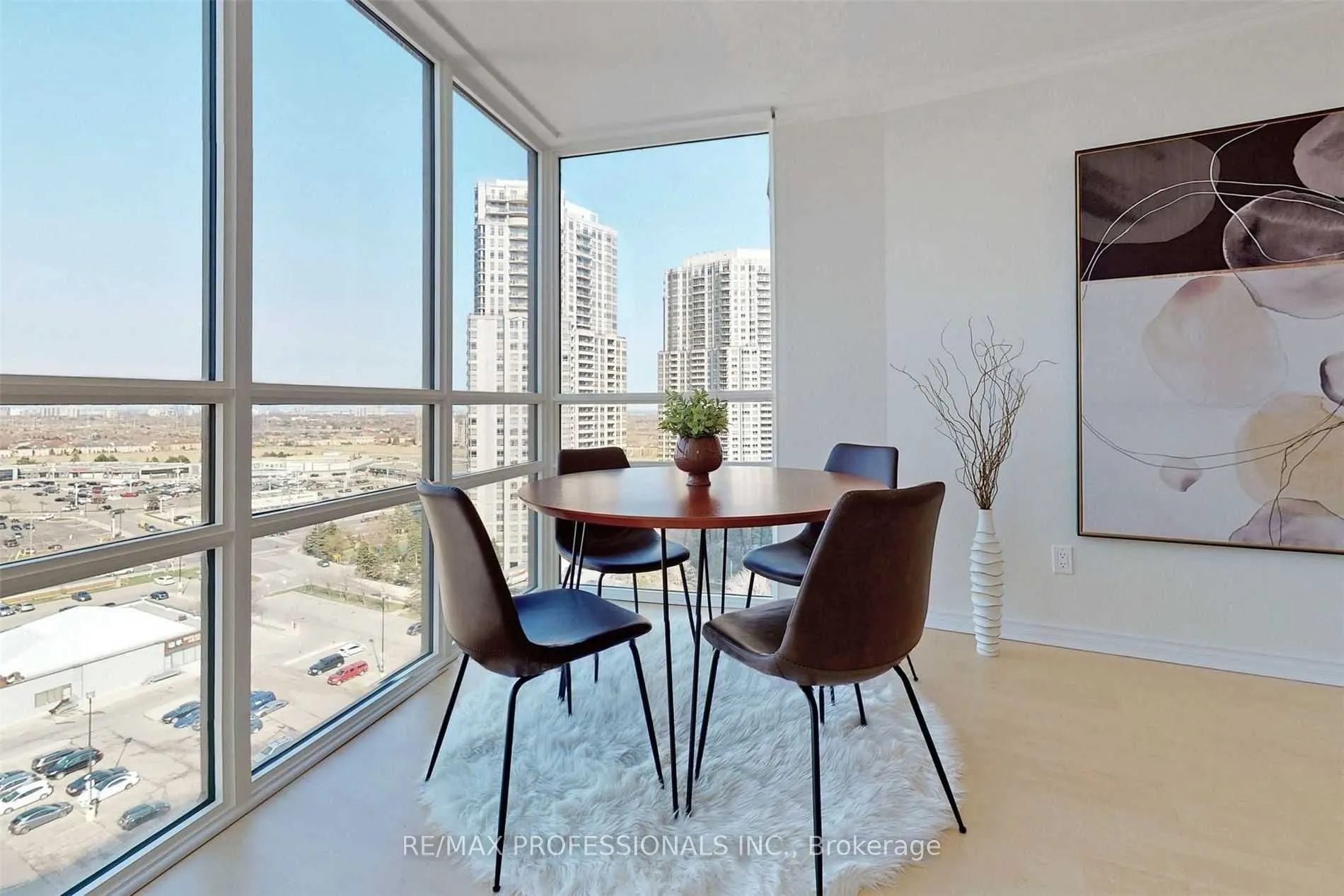 50 Eglinton Avenue, #1604