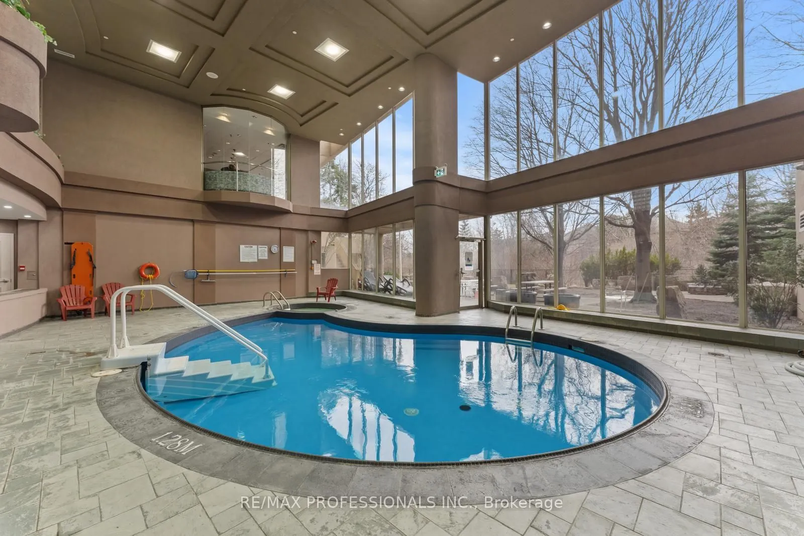 50 Eglinton Avenue, #1604