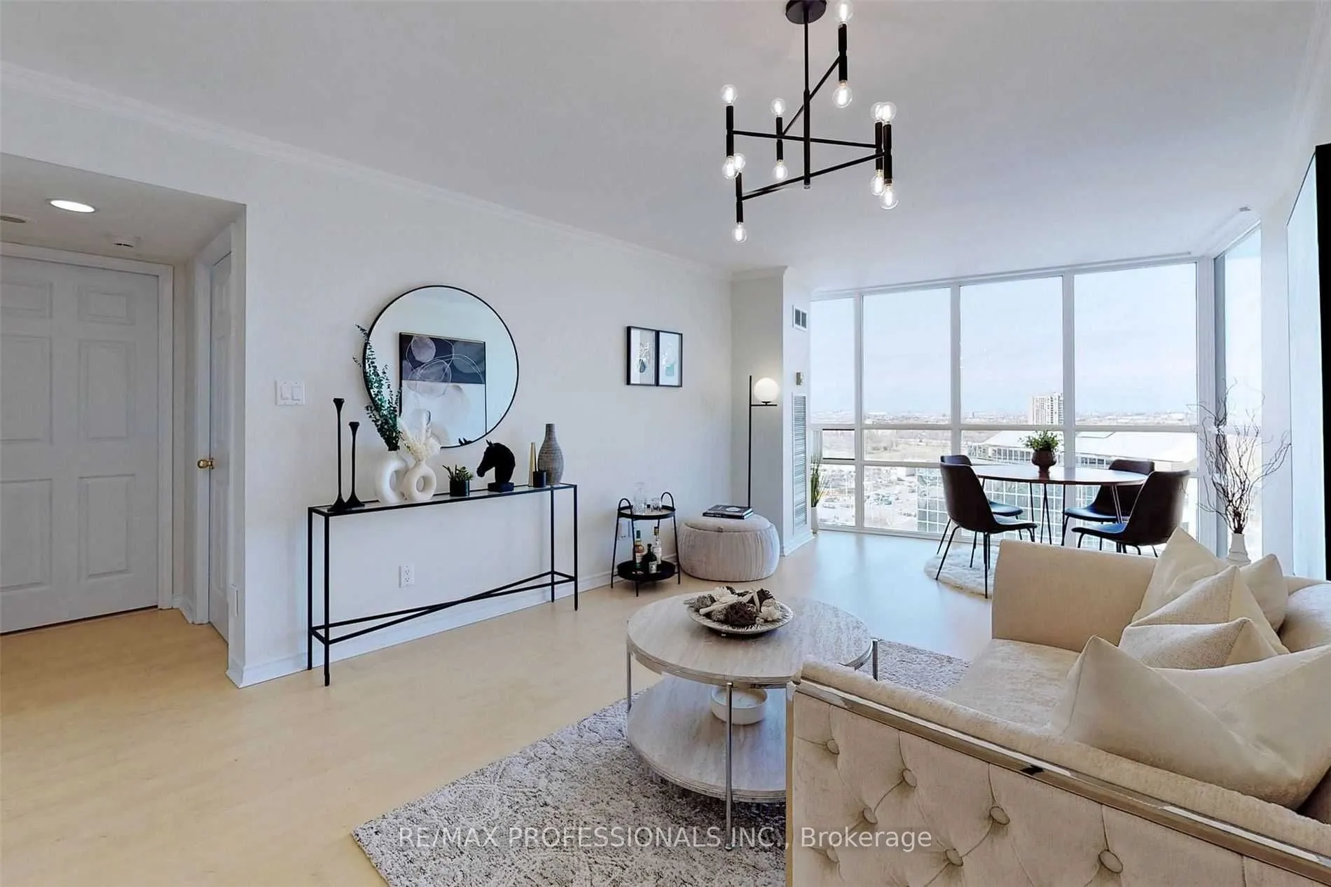 50 Eglinton Avenue, #1604