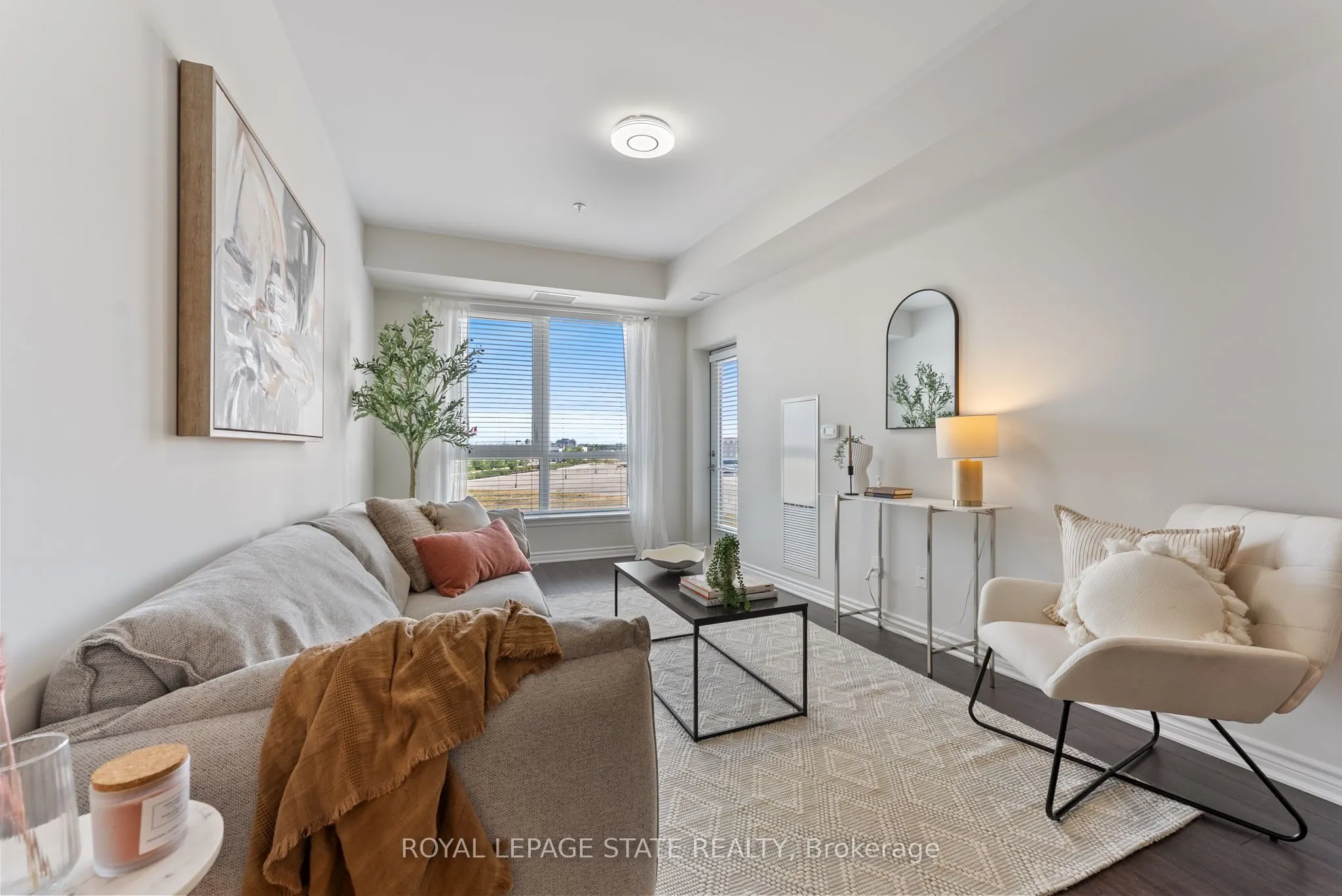 150 Oak Park Boulevard, #315