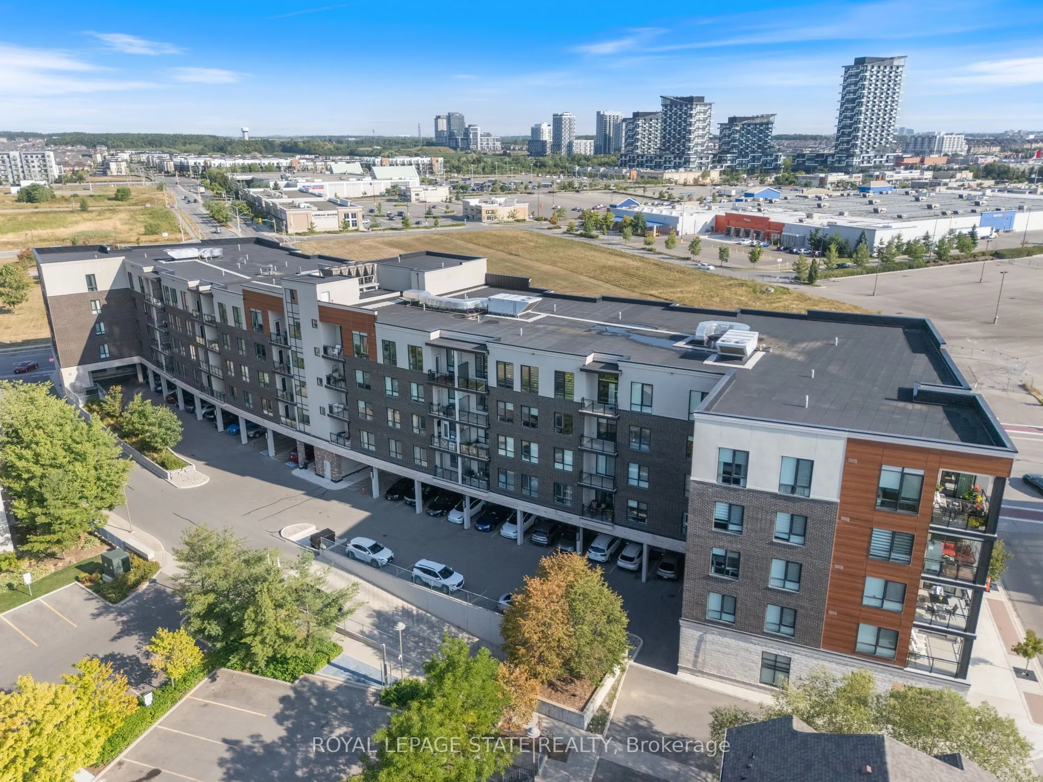 150 Oak Park Boulevard, #315
