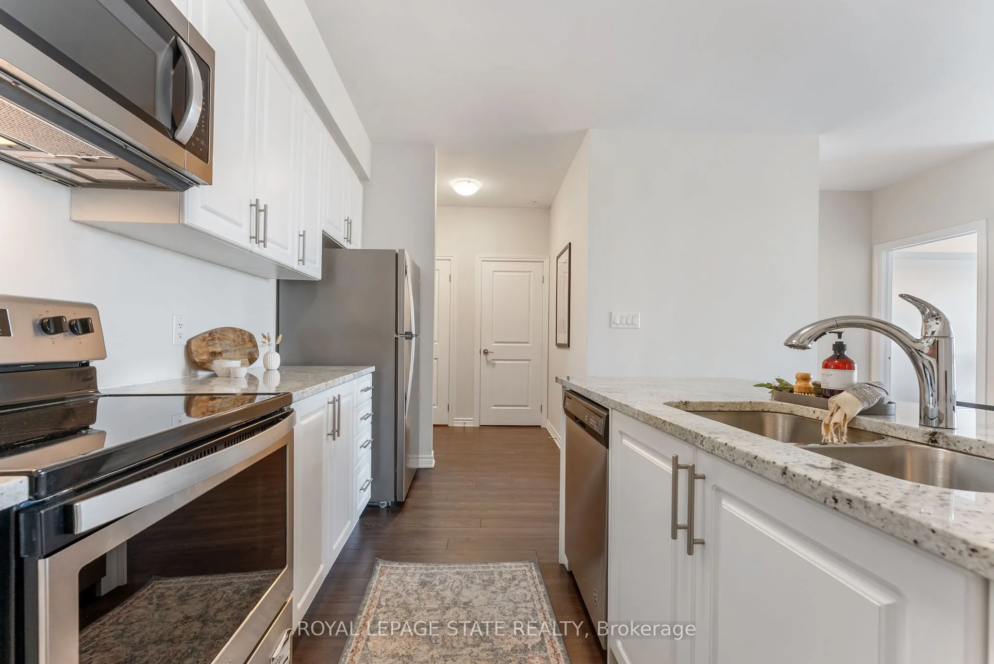 150 Oak Park Boulevard, #315