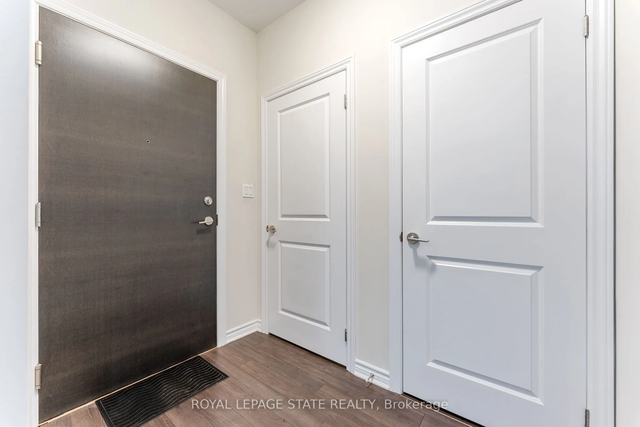 150 Oak Park Boulevard, #315