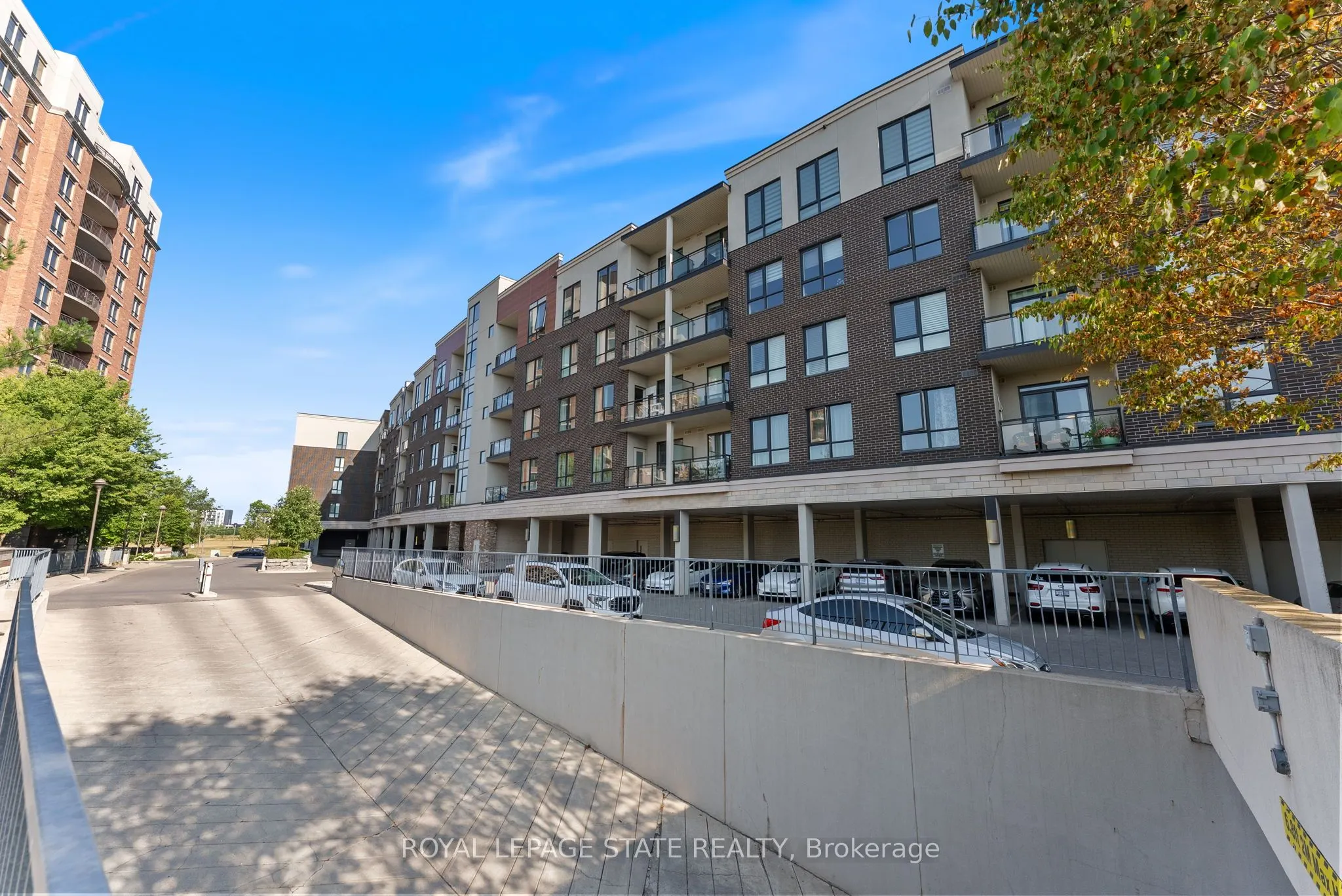 150 Oak Park Boulevard, #315