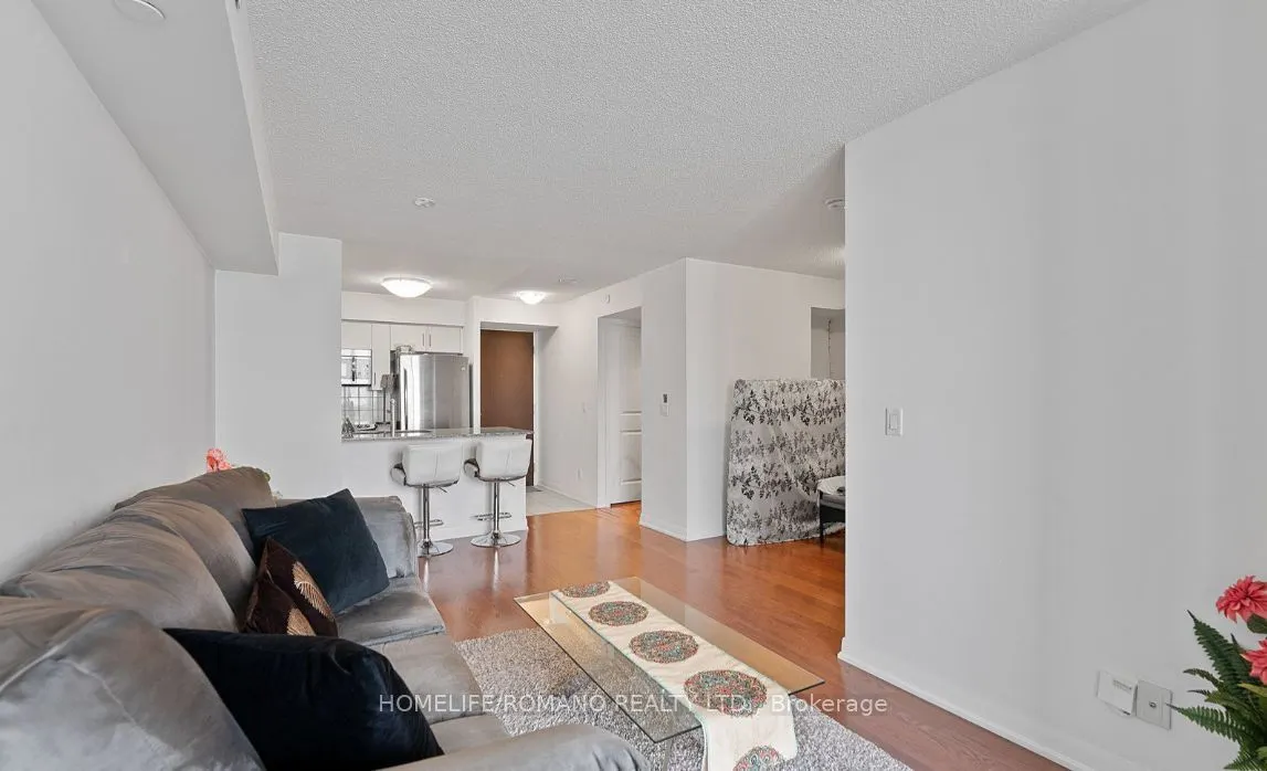215 Sherway Gardens Road, #1008