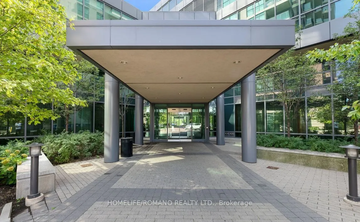 215 Sherway Gardens Road, #1008