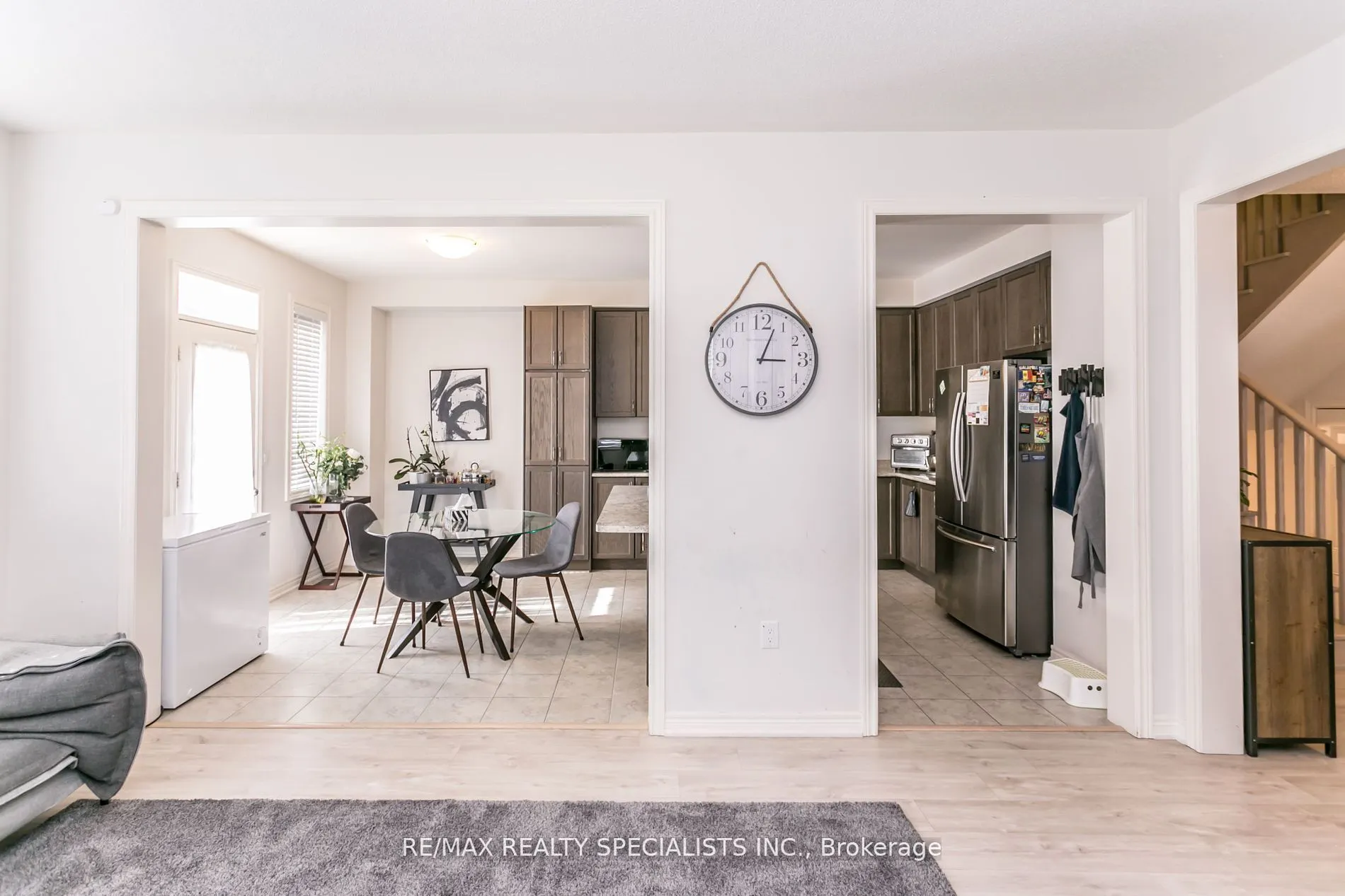 1558 Carr Landing