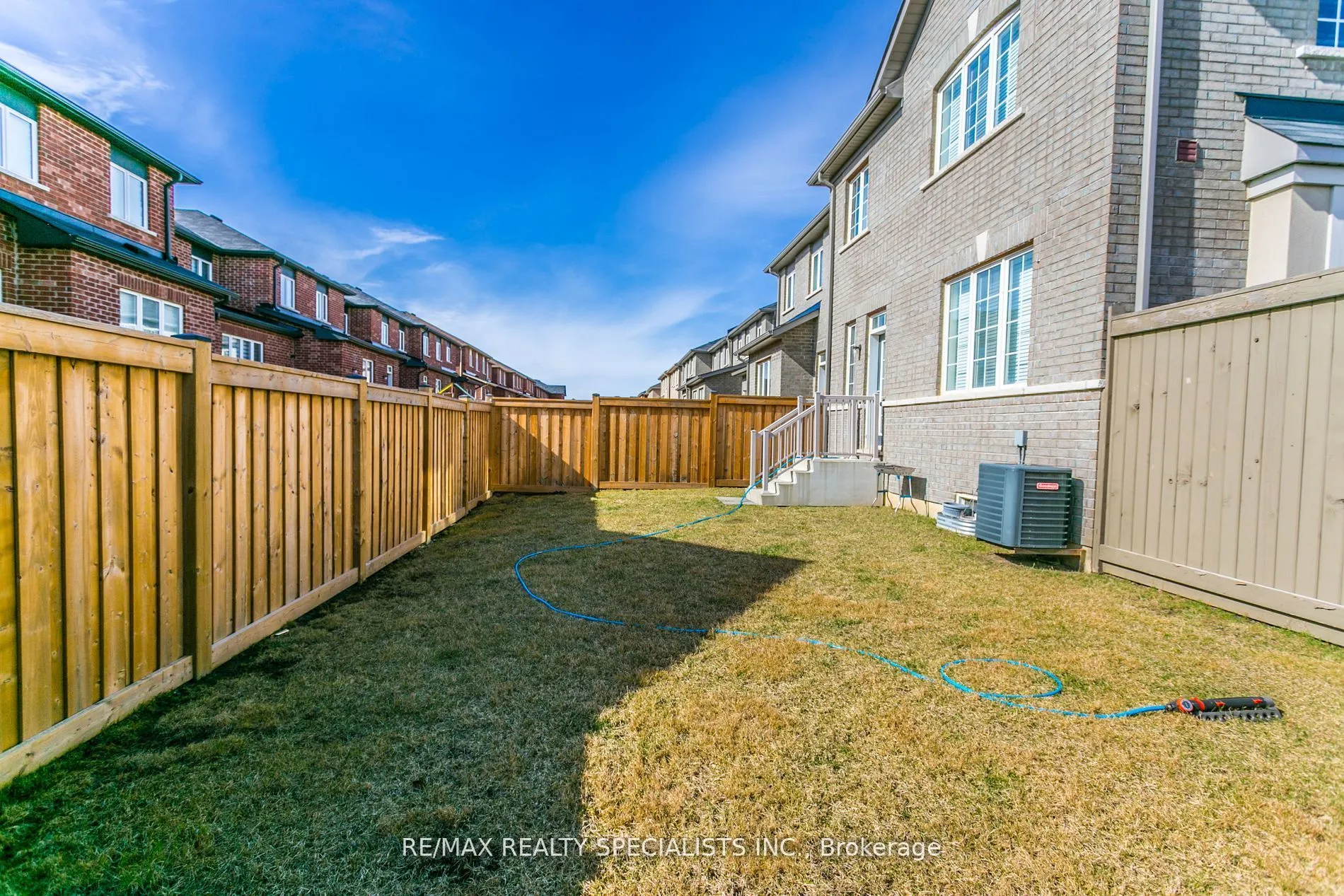1558 Carr Landing