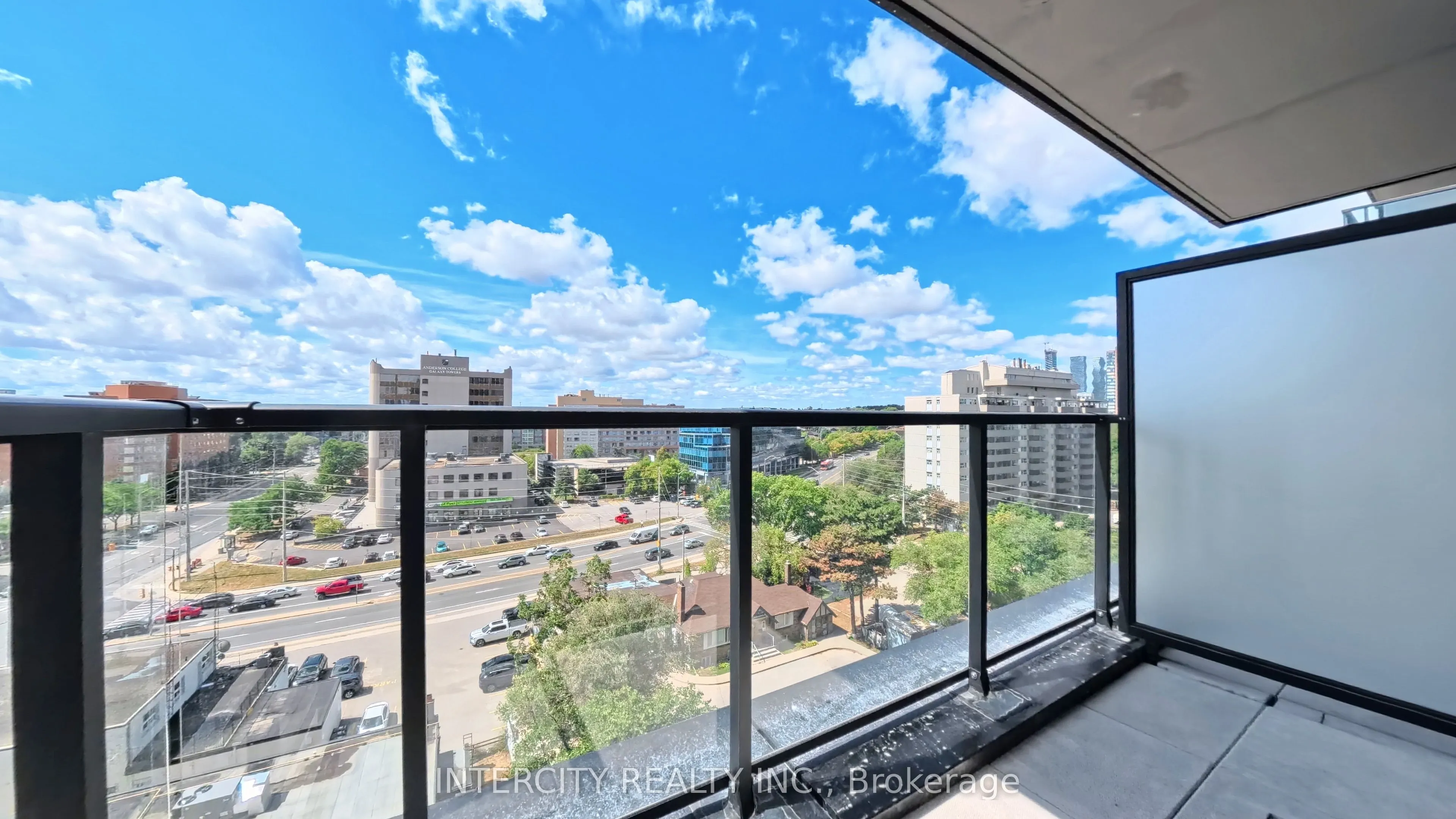 3009 Novar Road, #806
