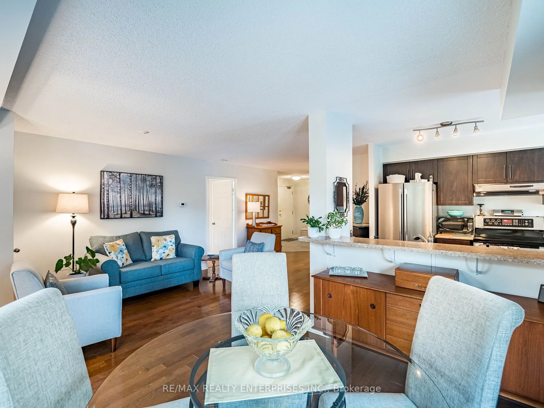 2300 Parkhaven Boulevard, #303