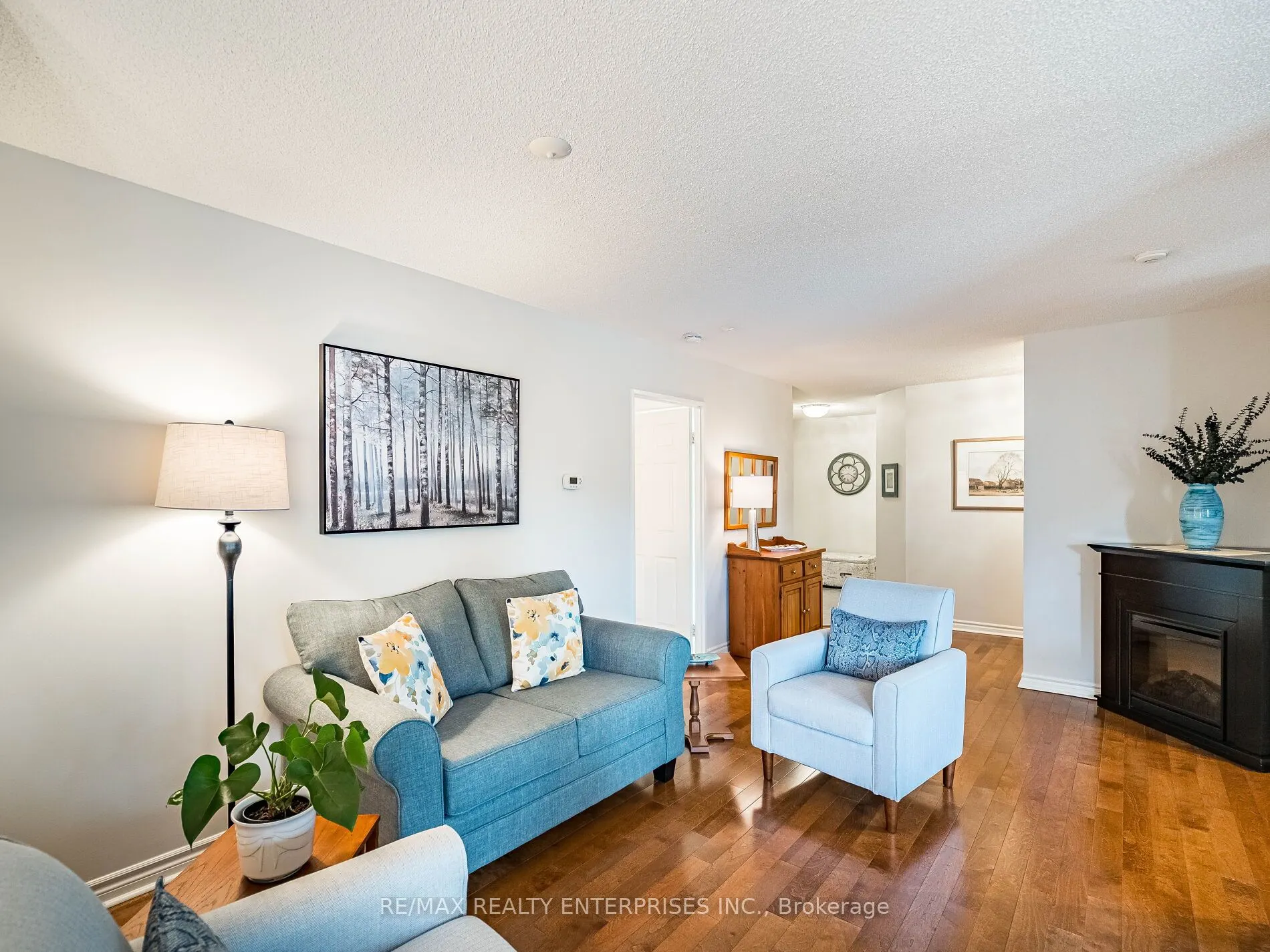 2300 Parkhaven Boulevard, #303