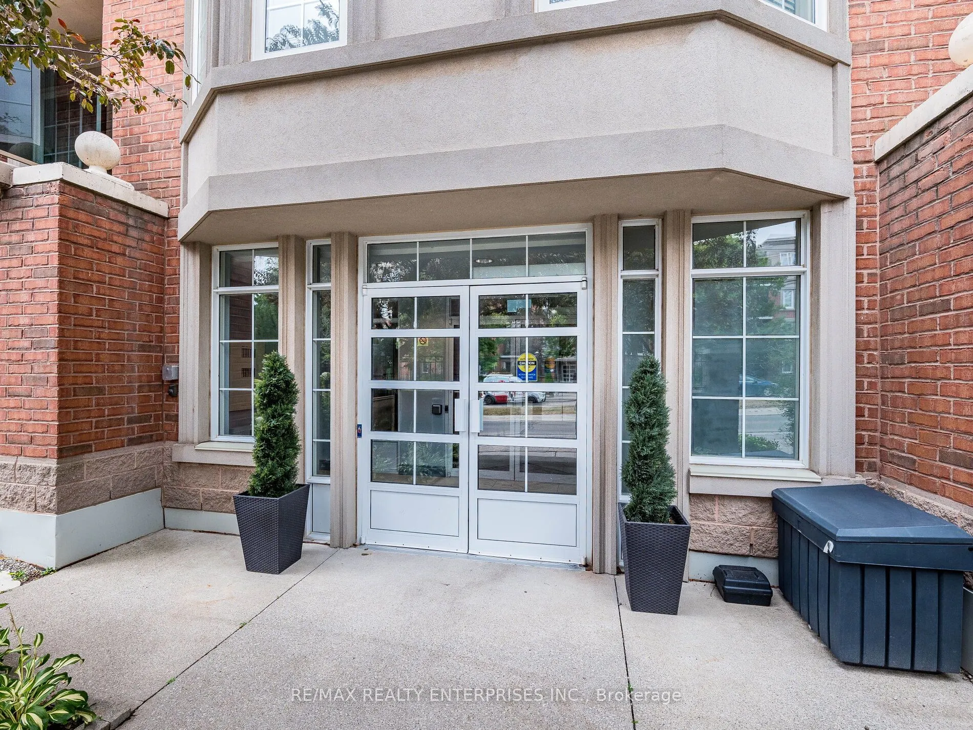 2300 Parkhaven Boulevard, #303