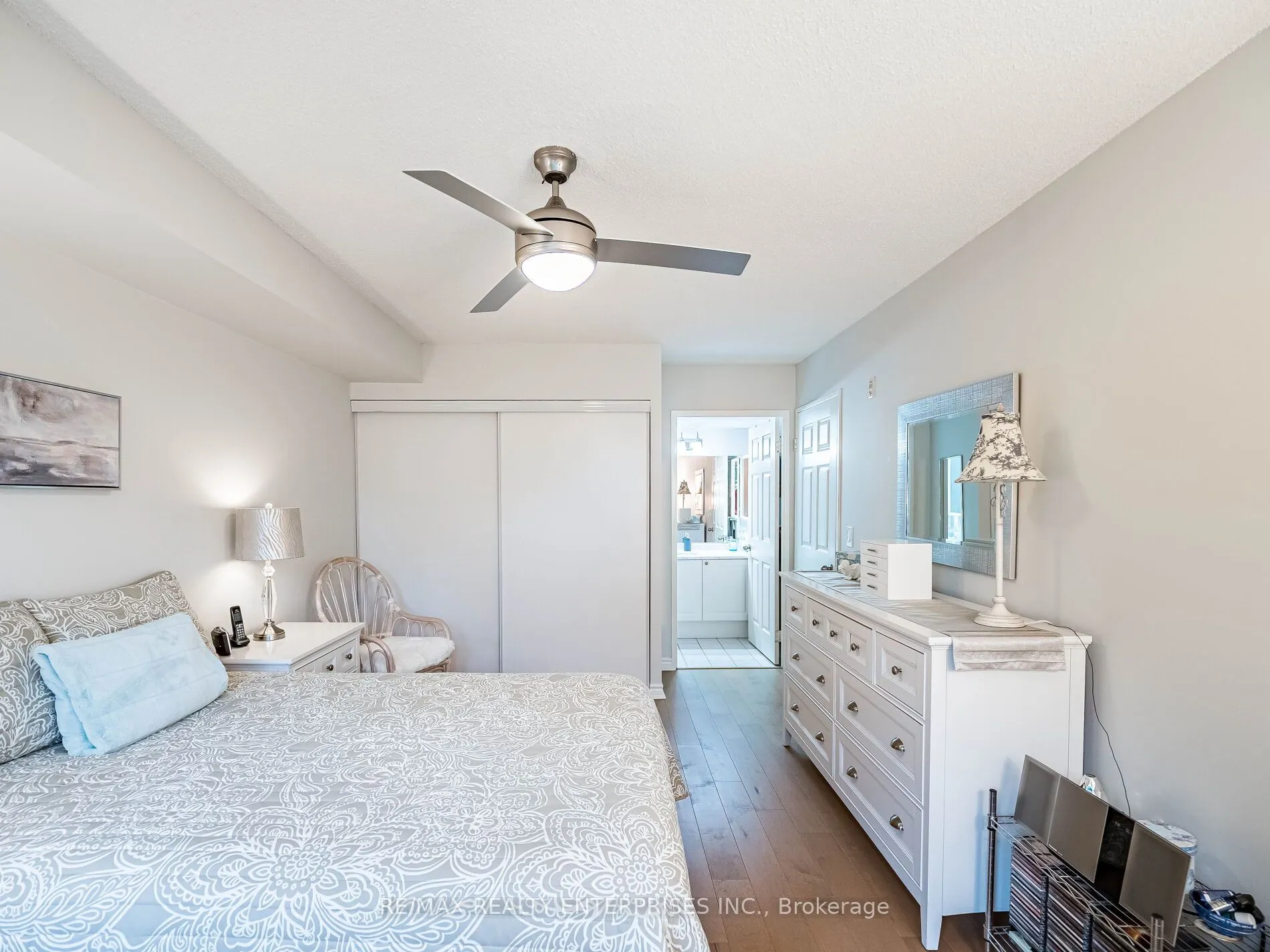 2300 Parkhaven Boulevard, #303