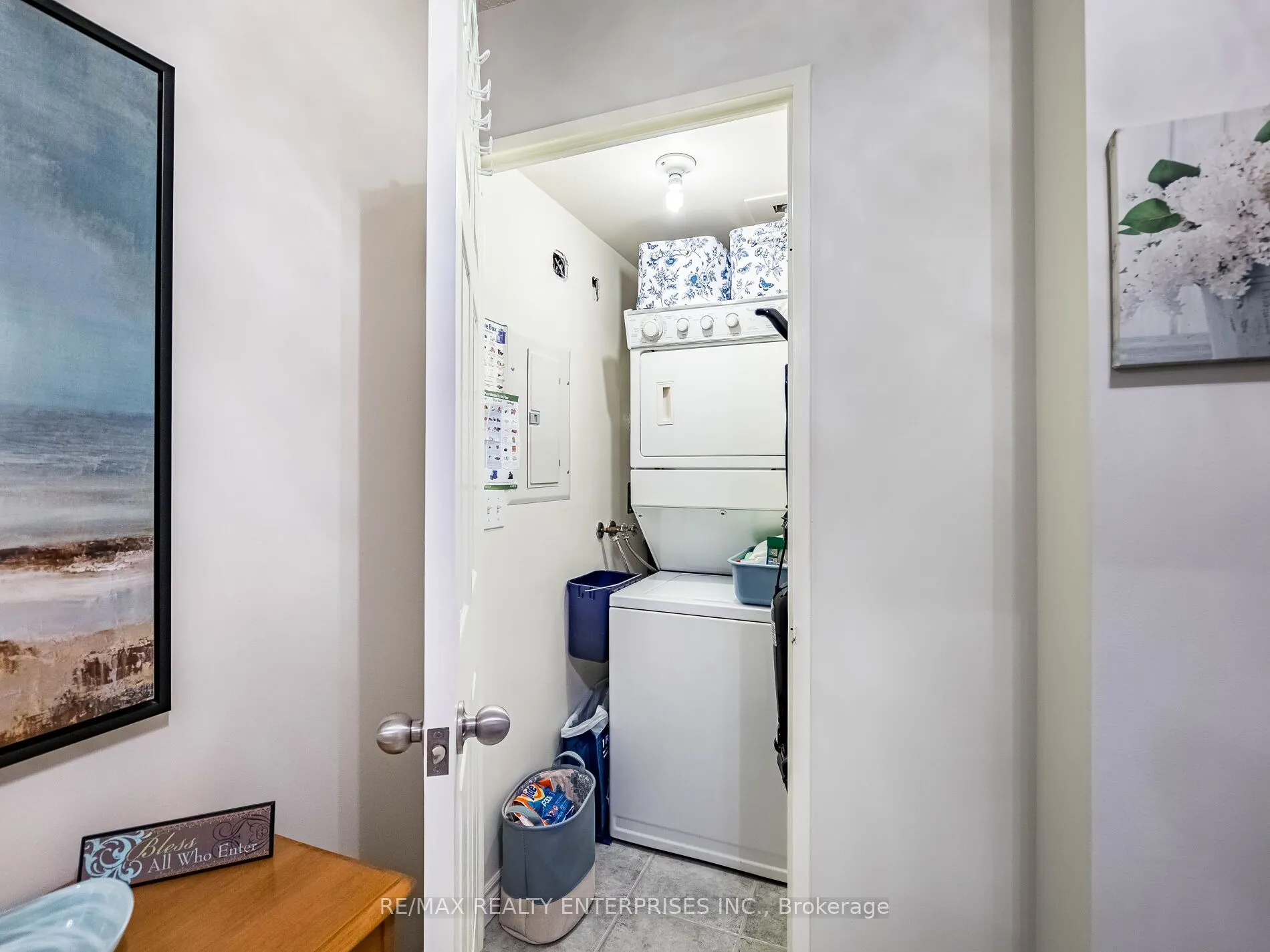2300 Parkhaven Boulevard, #303