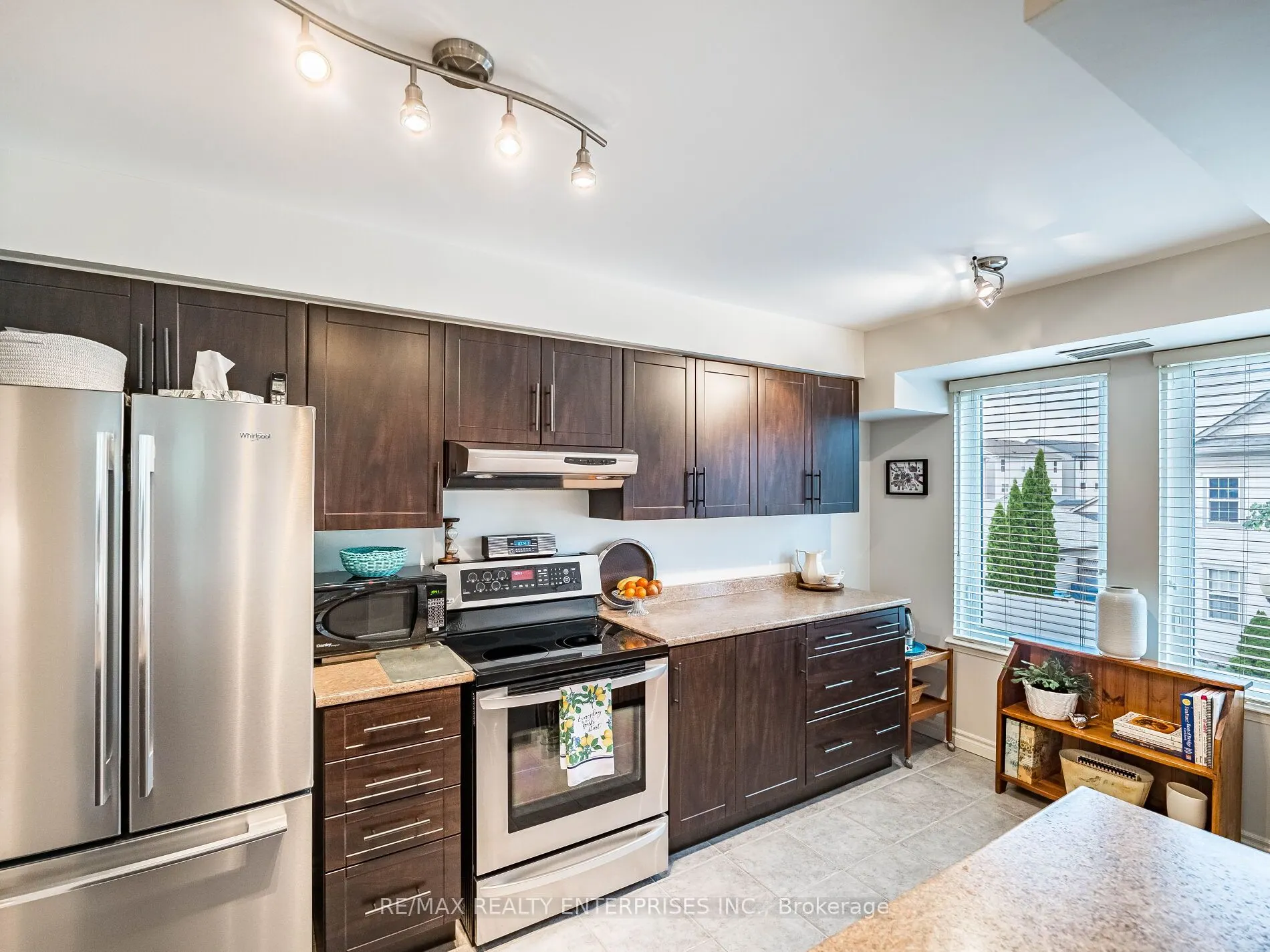 2300 Parkhaven Boulevard, #303