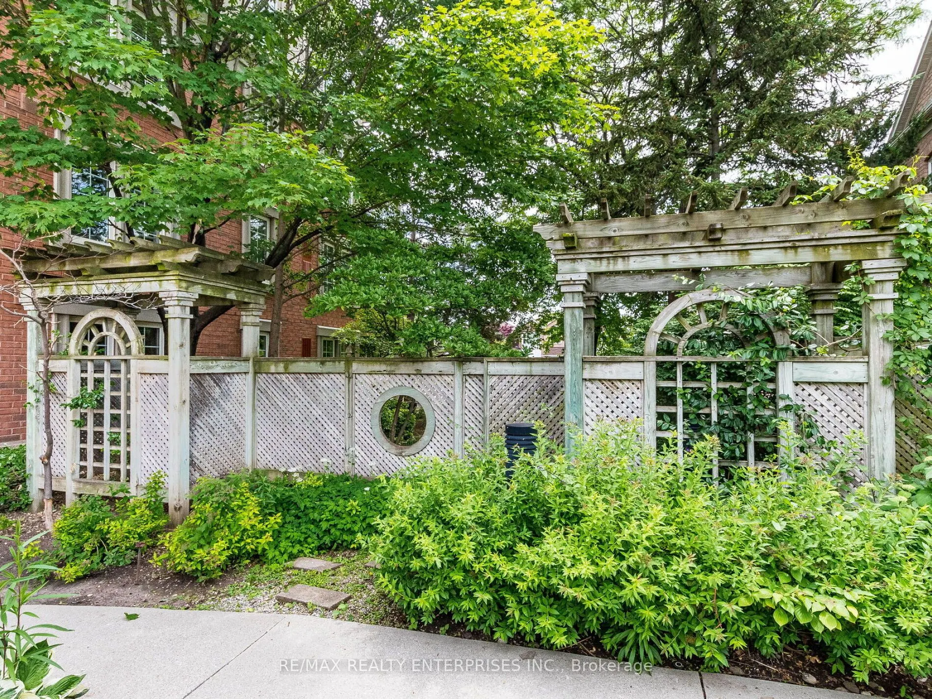 2300 Parkhaven Boulevard, #303