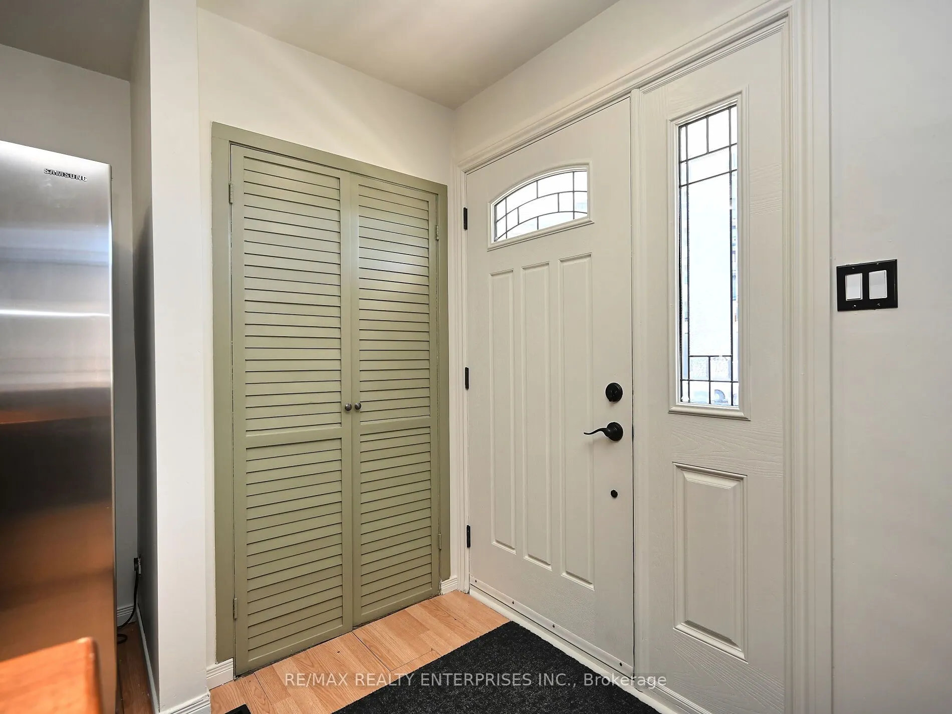 13 Avon Park Drive