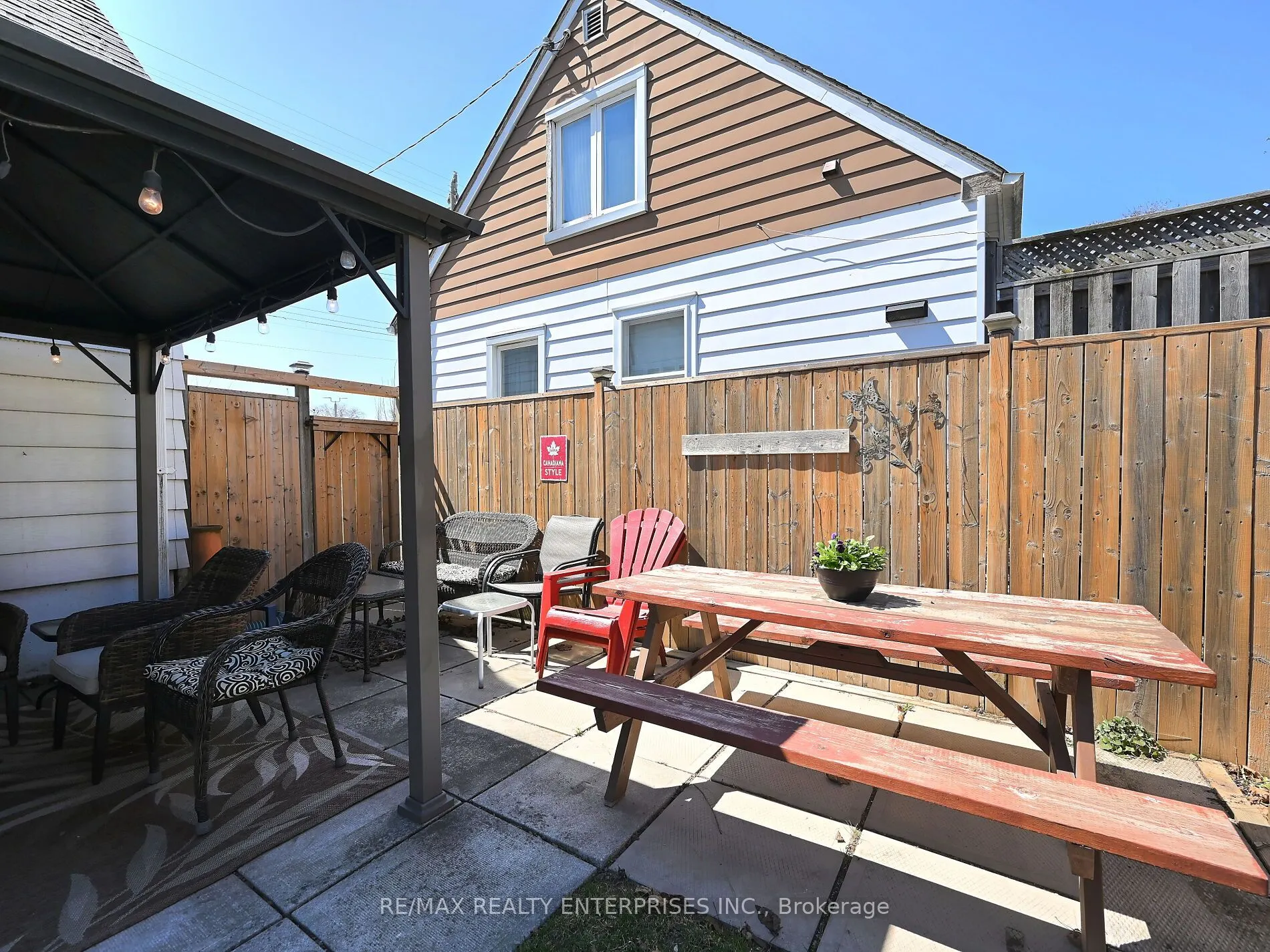 13 Avon Park Drive