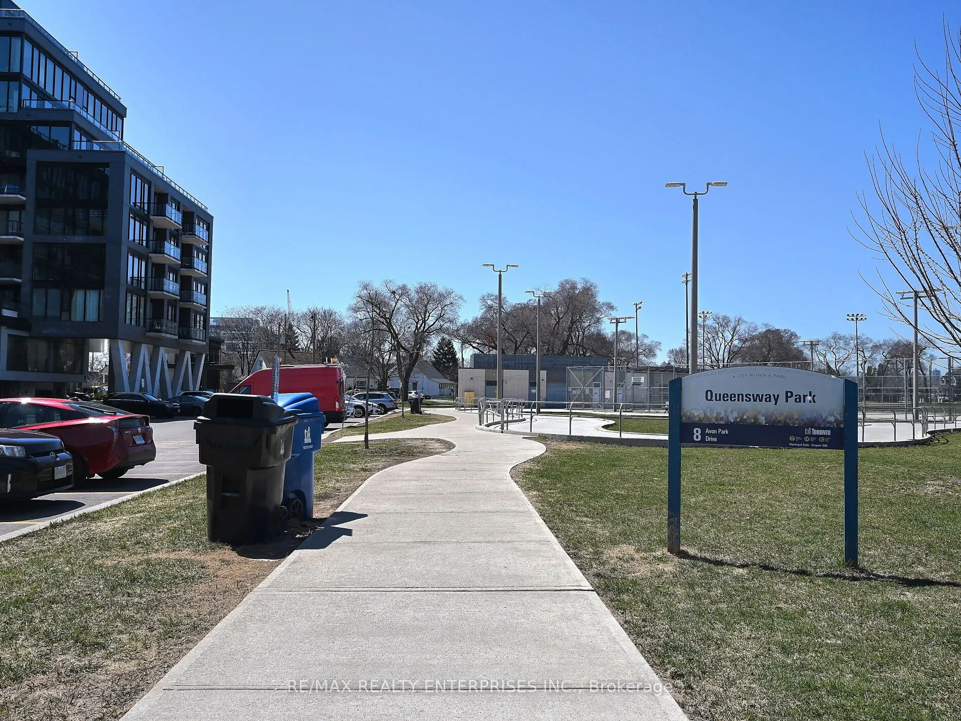 13 Avon Park Drive