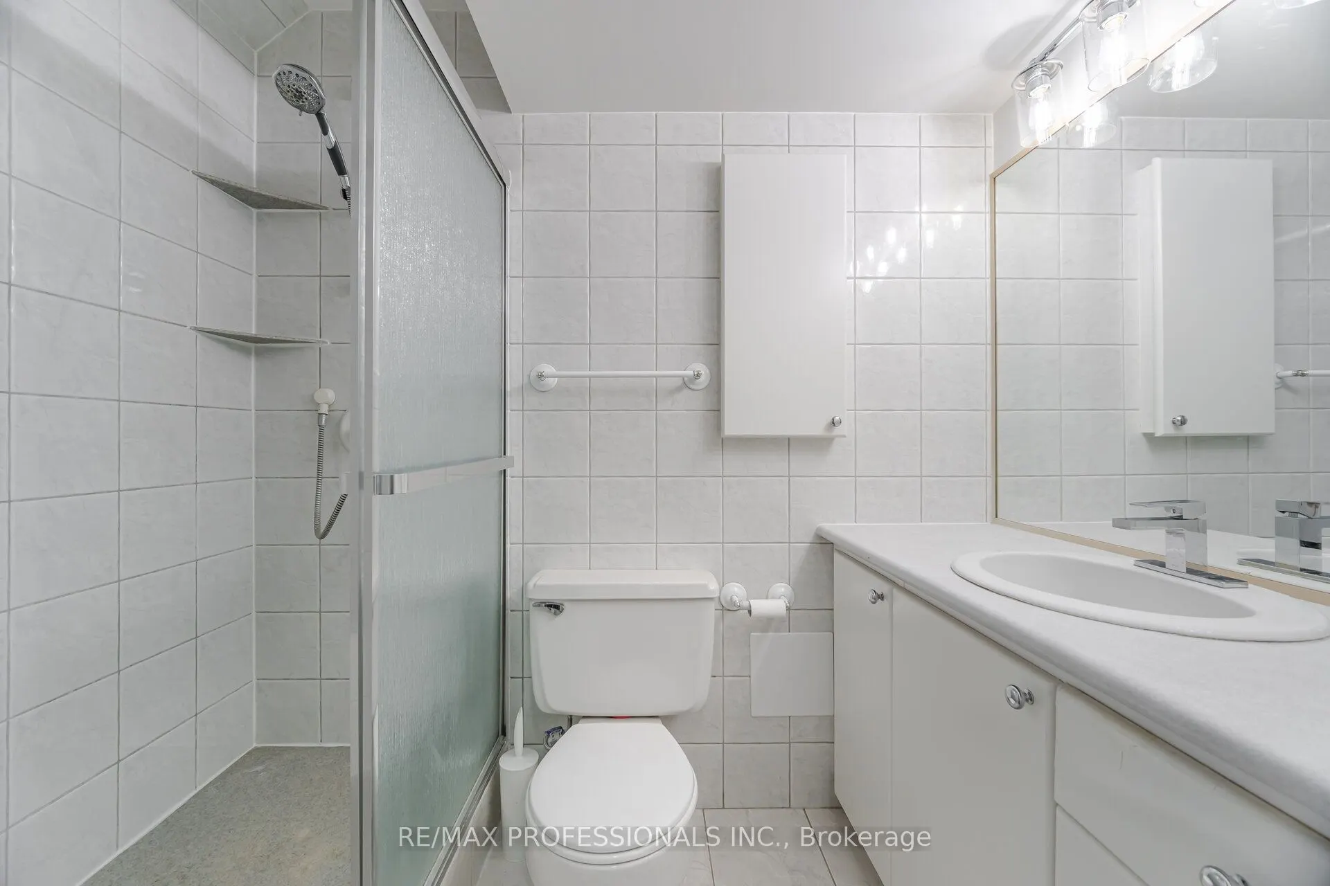 284 Mill Road, #B4