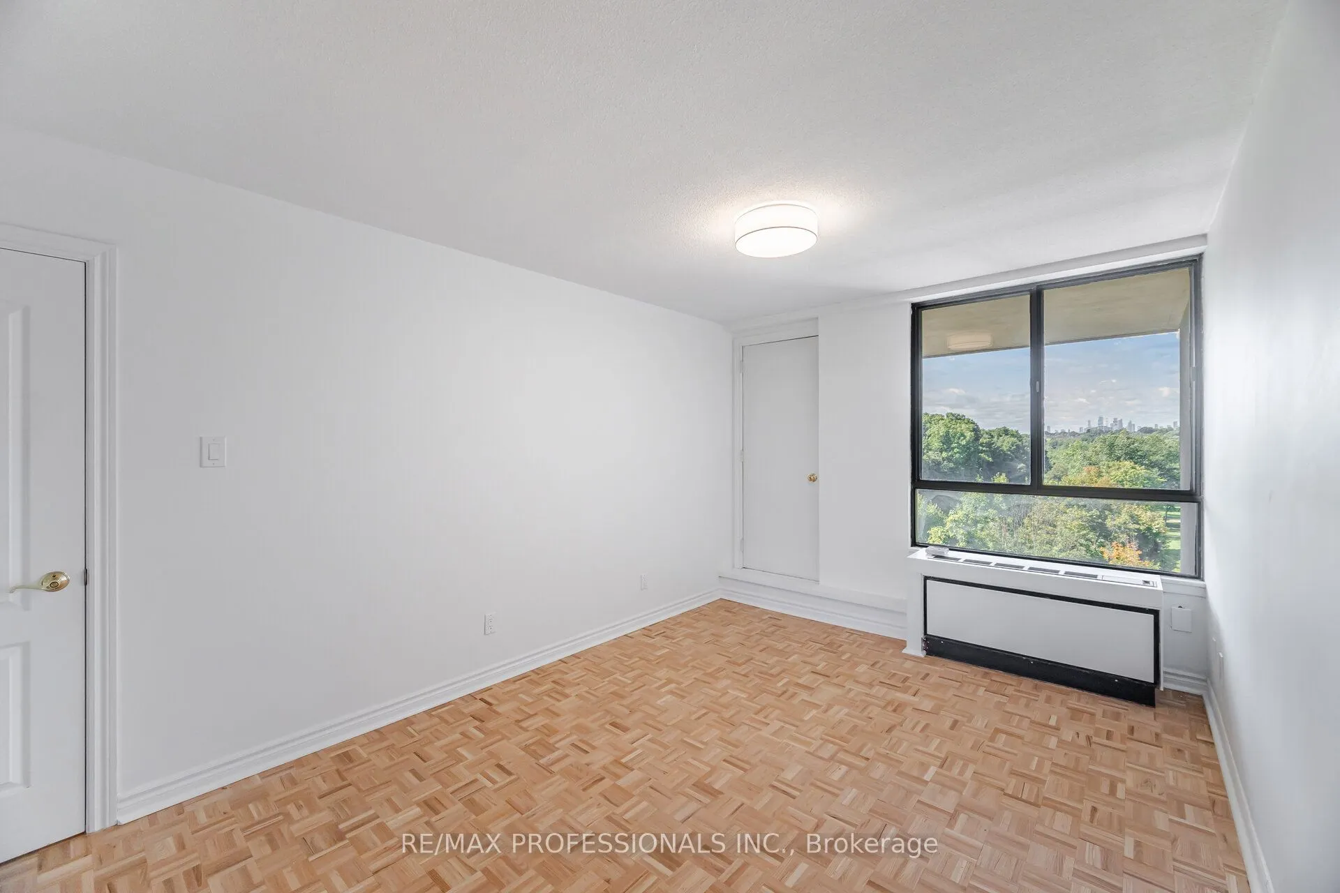 284 Mill Road, #B4