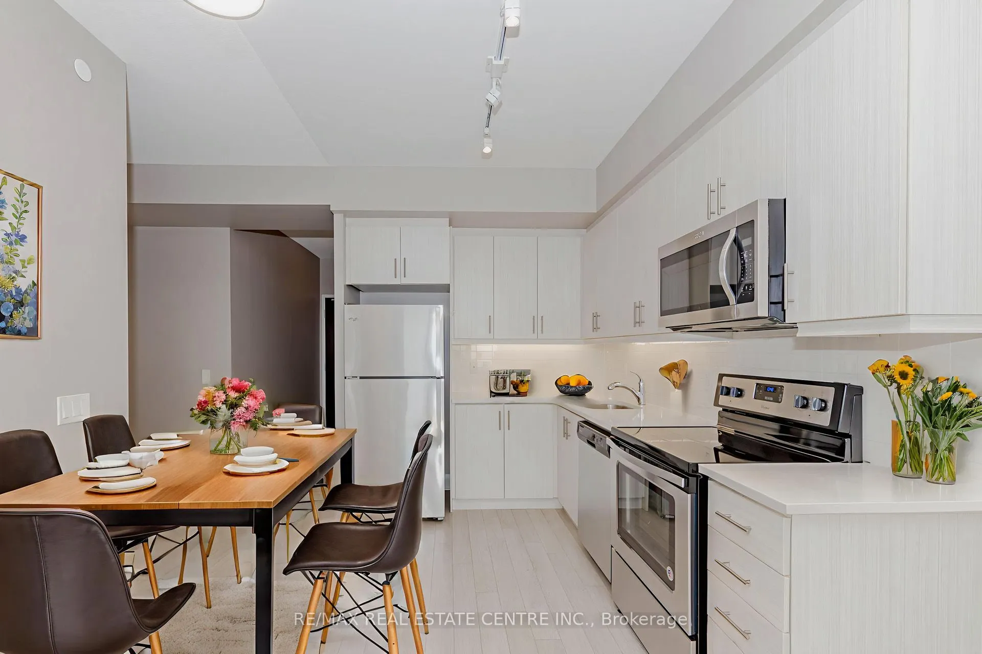 15 Zorra Street