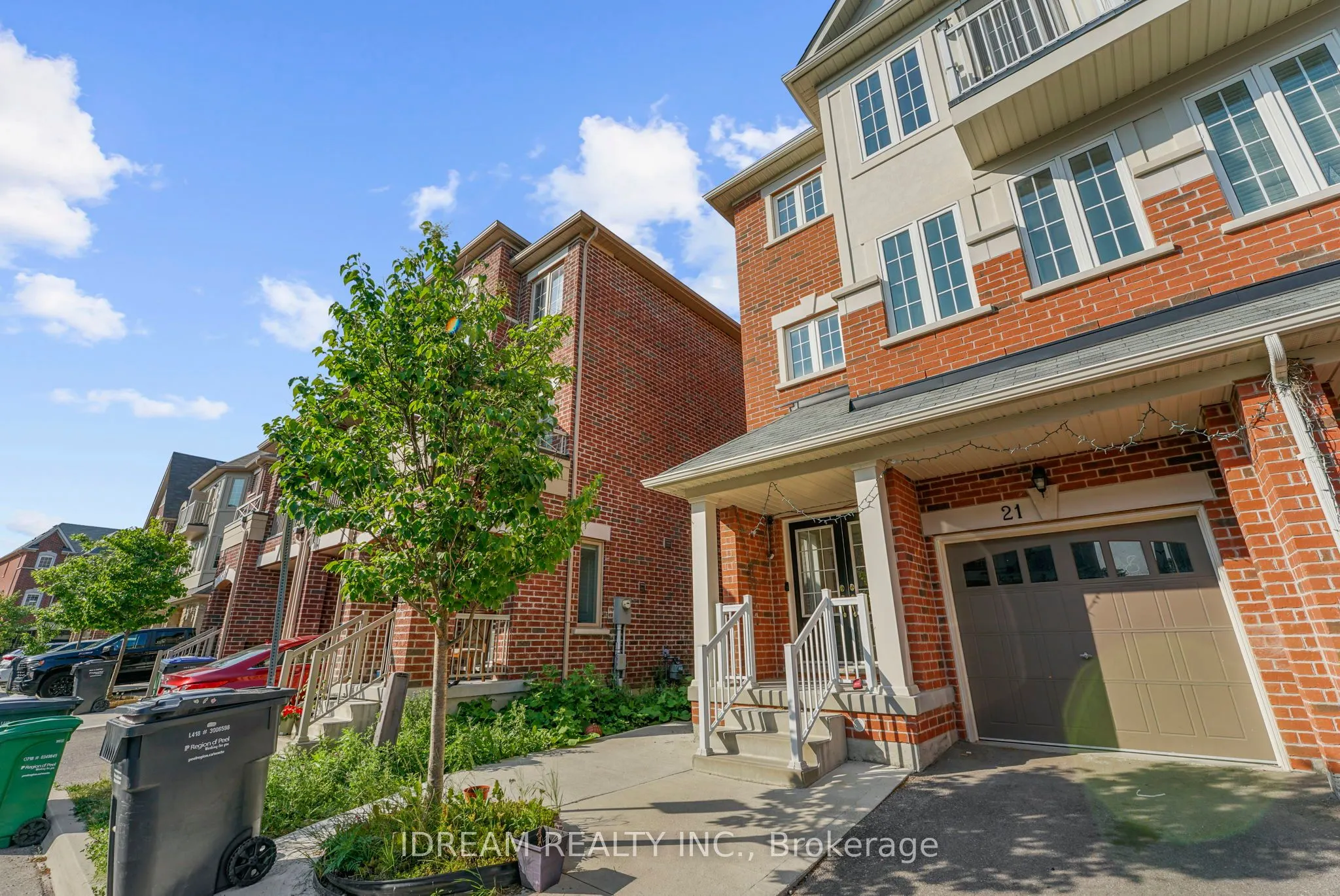 21 Miami Grove