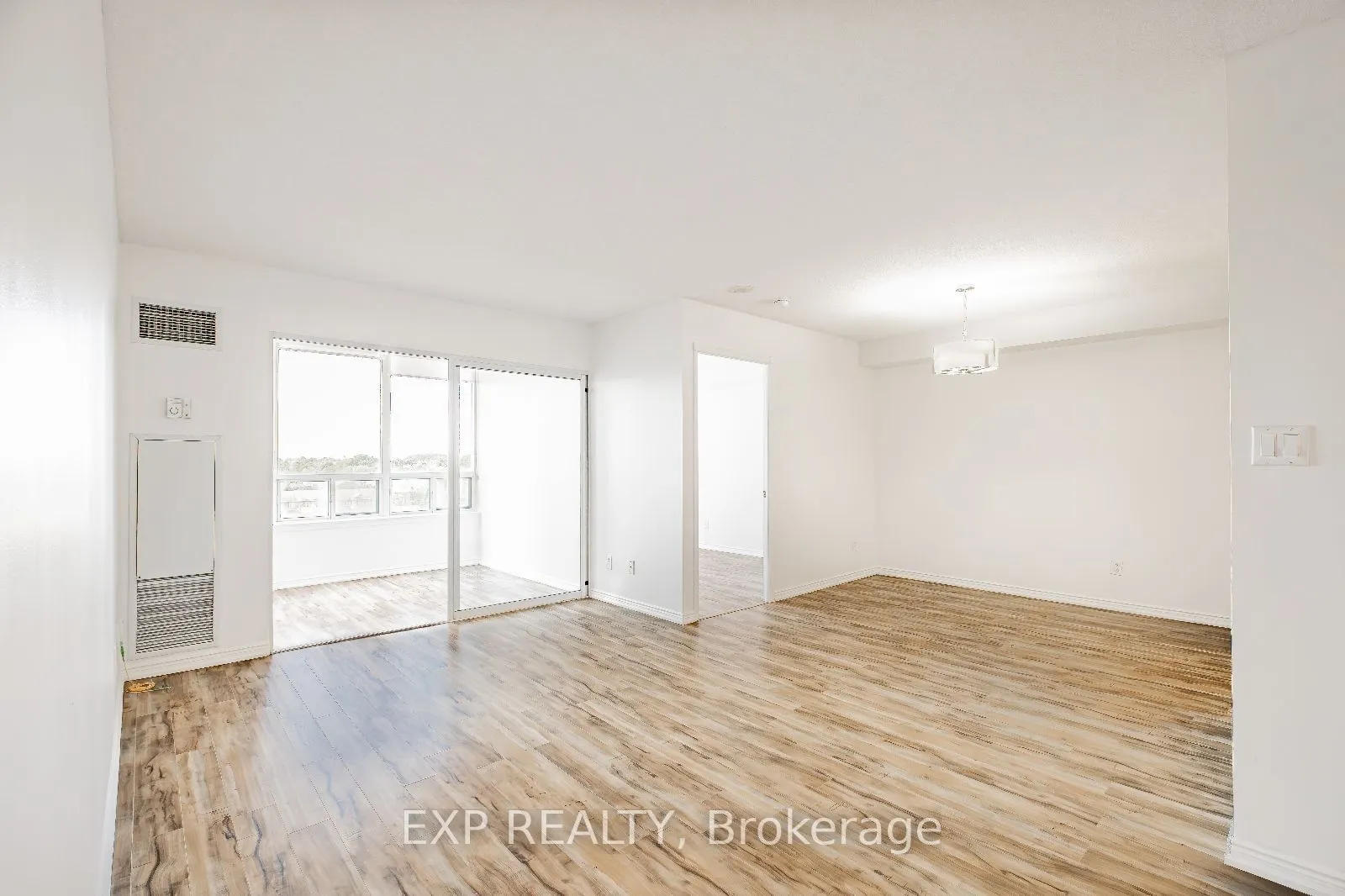 135 Hillcrest Avenue, #805