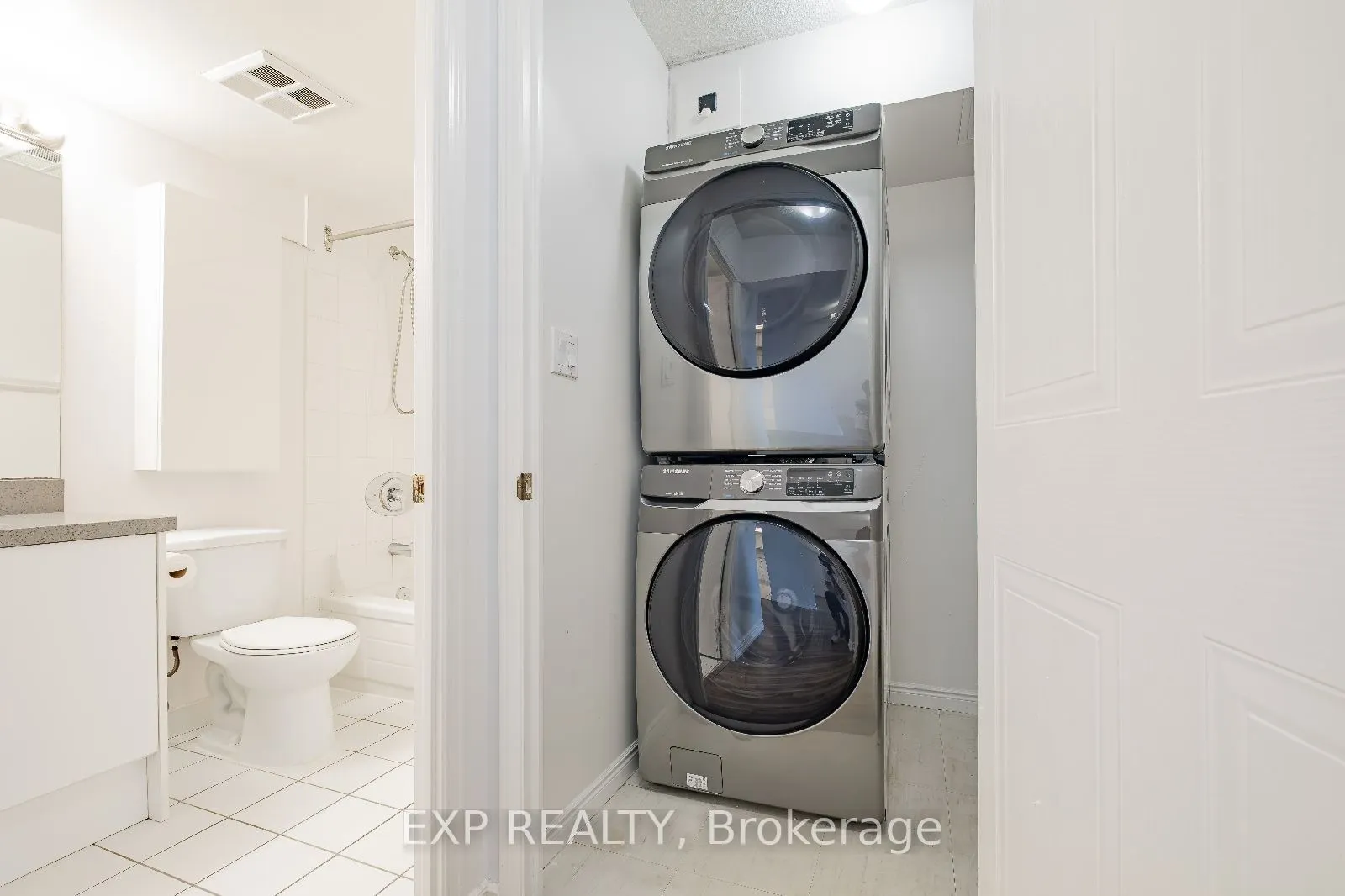 135 Hillcrest Avenue, #805