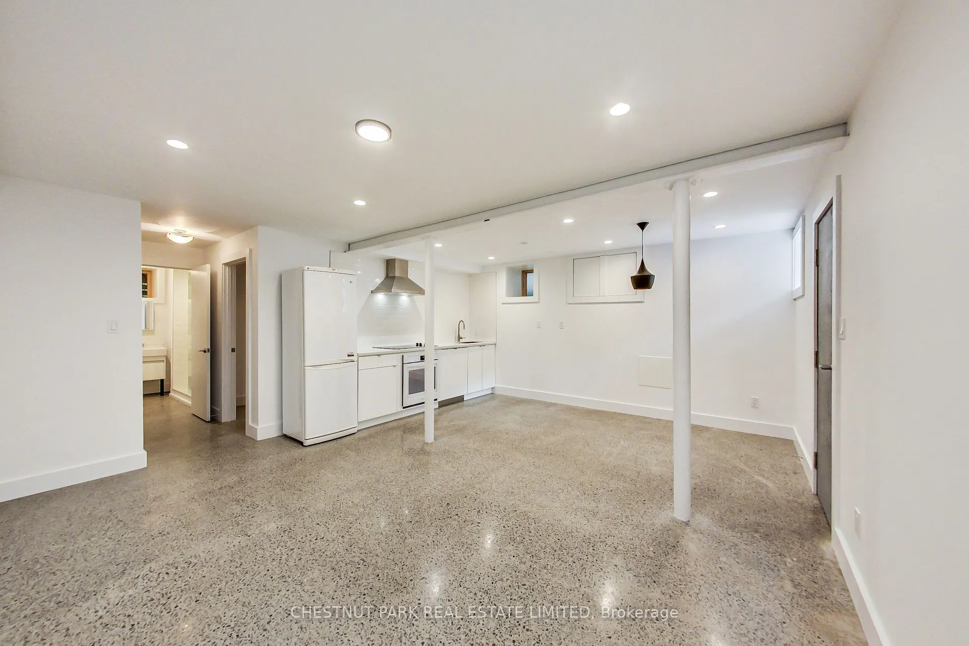37 Tyndall Avenue, #Lower