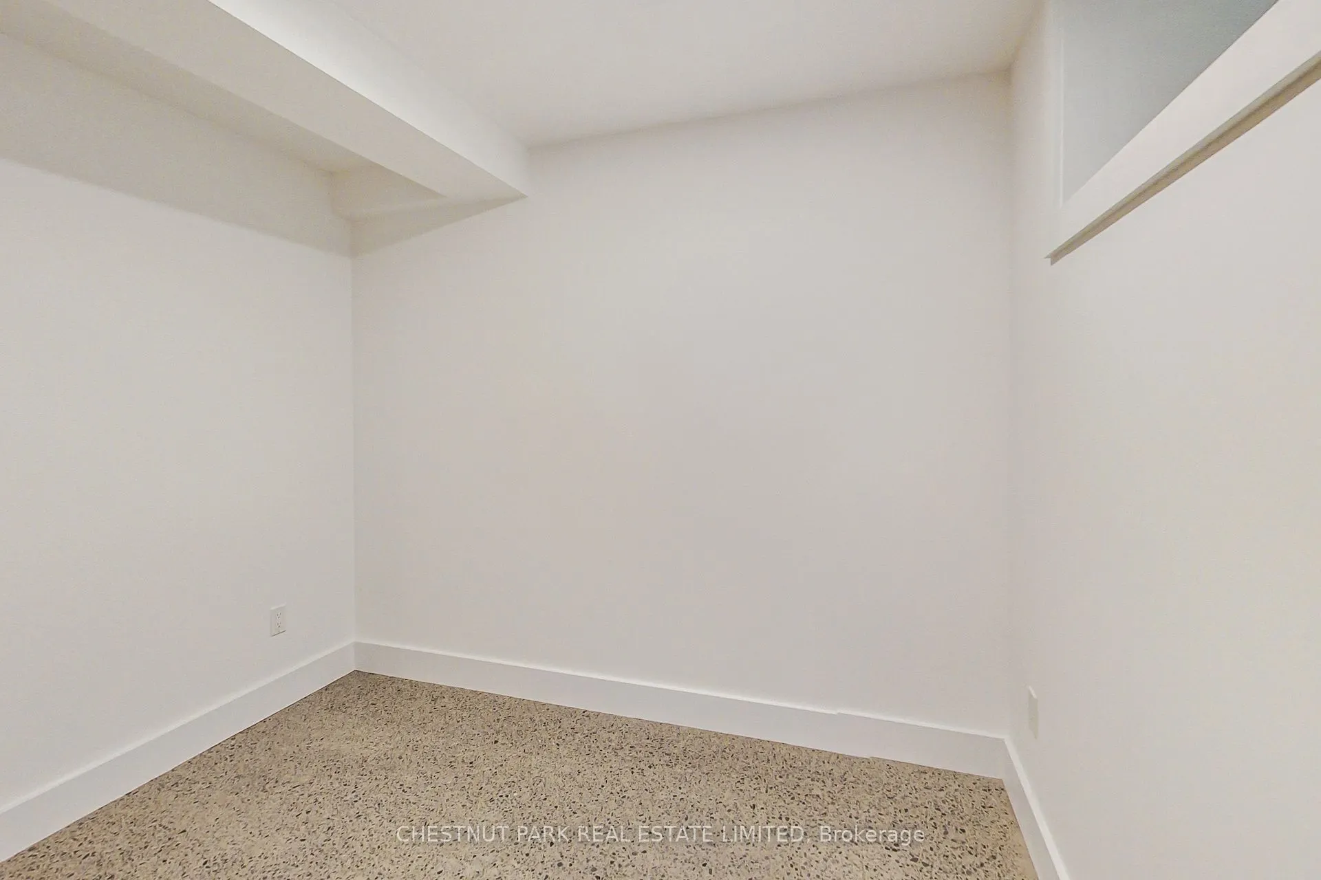 37 Tyndall Avenue, #Lower