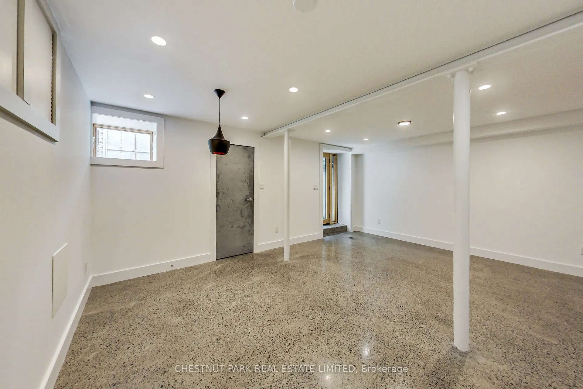 37 Tyndall Avenue, #Lower