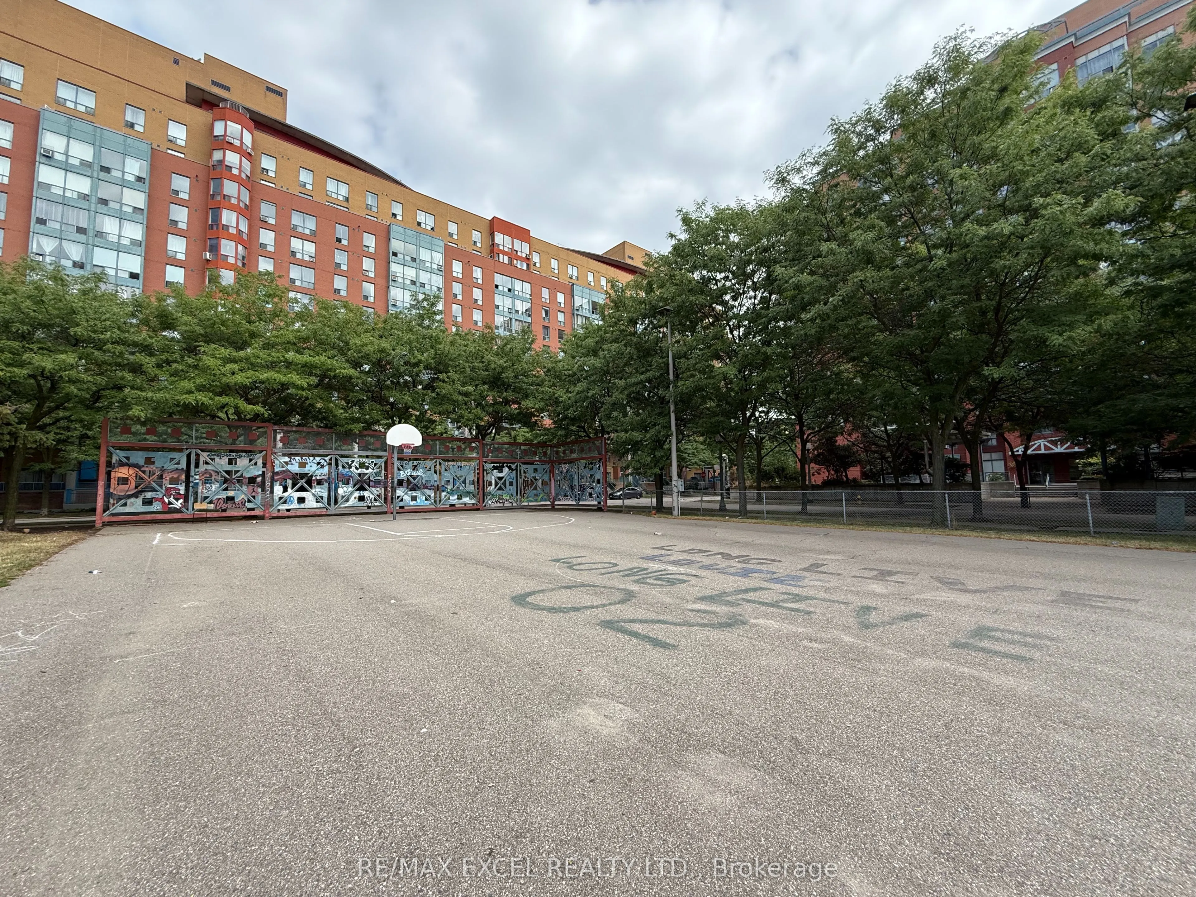 15 William Jackson Way, #24