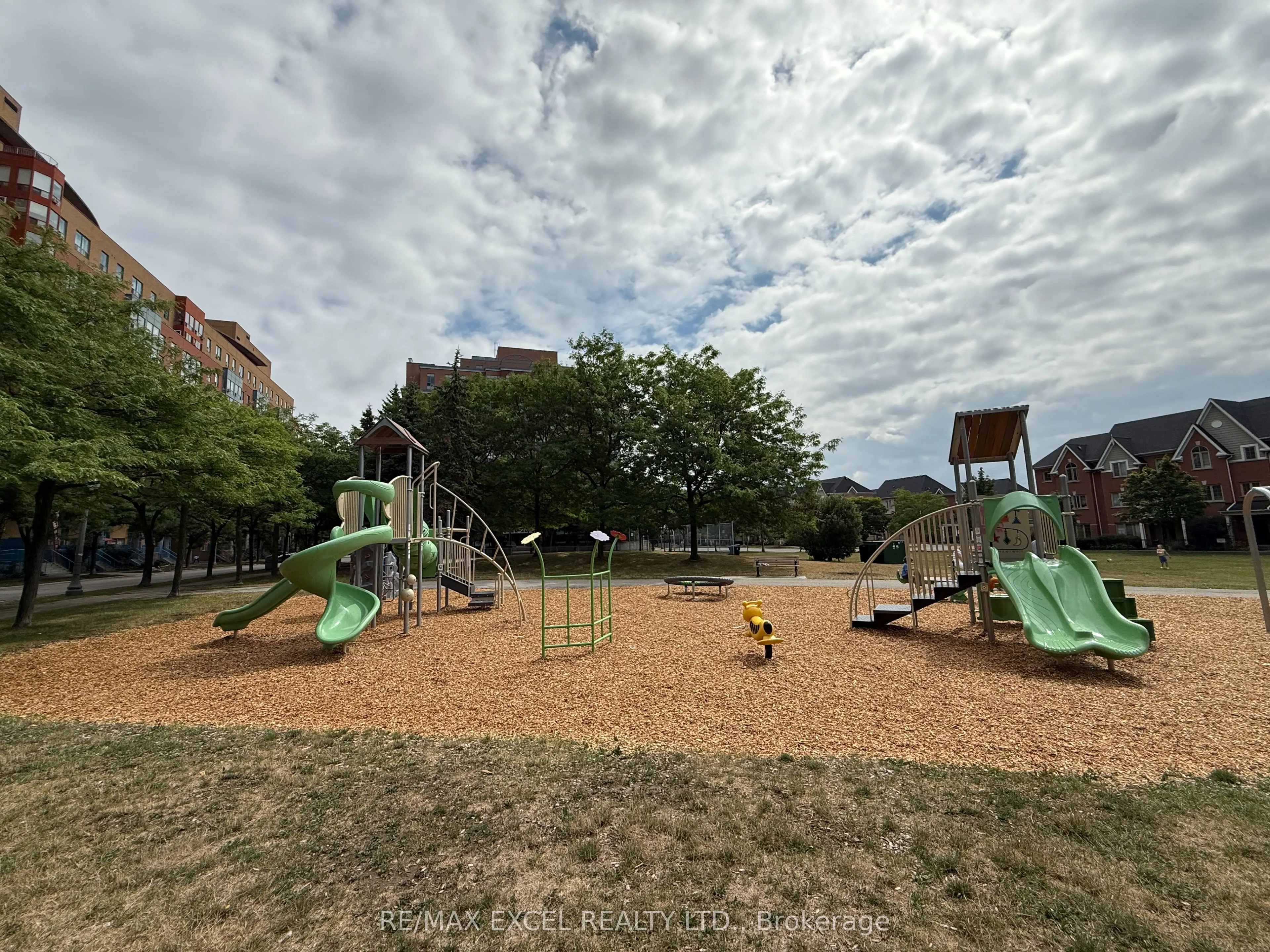 15 William Jackson Way, #24