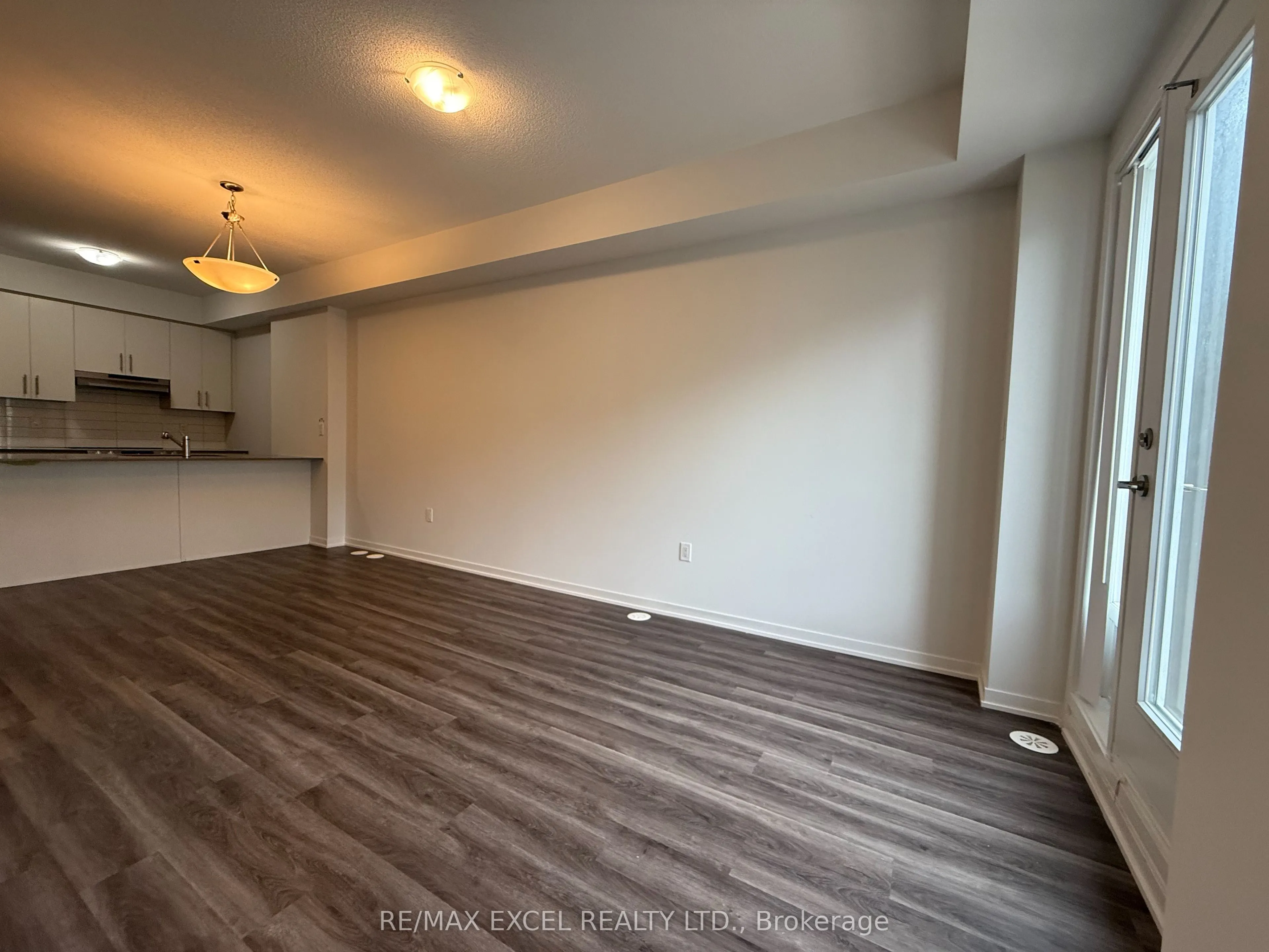 15 William Jackson Way, #24