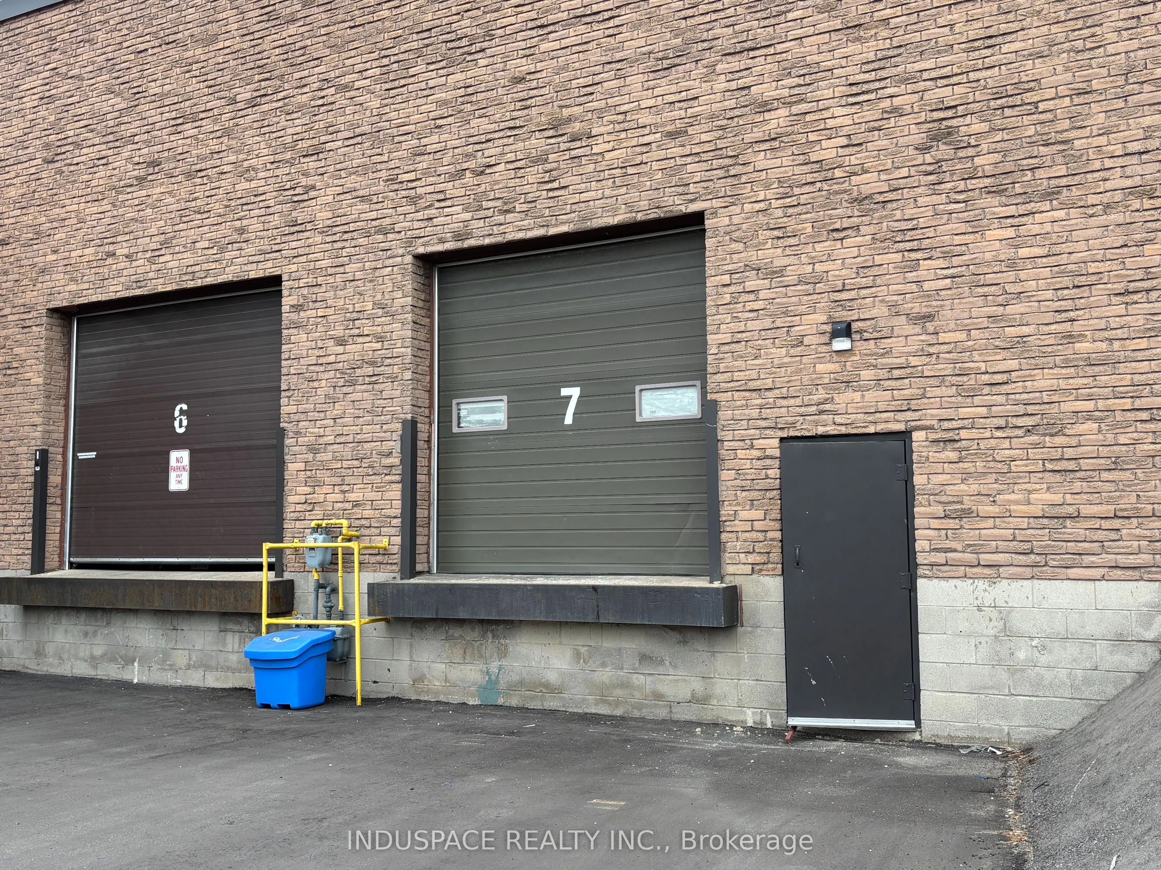 1565 Britannia Road E, ##7