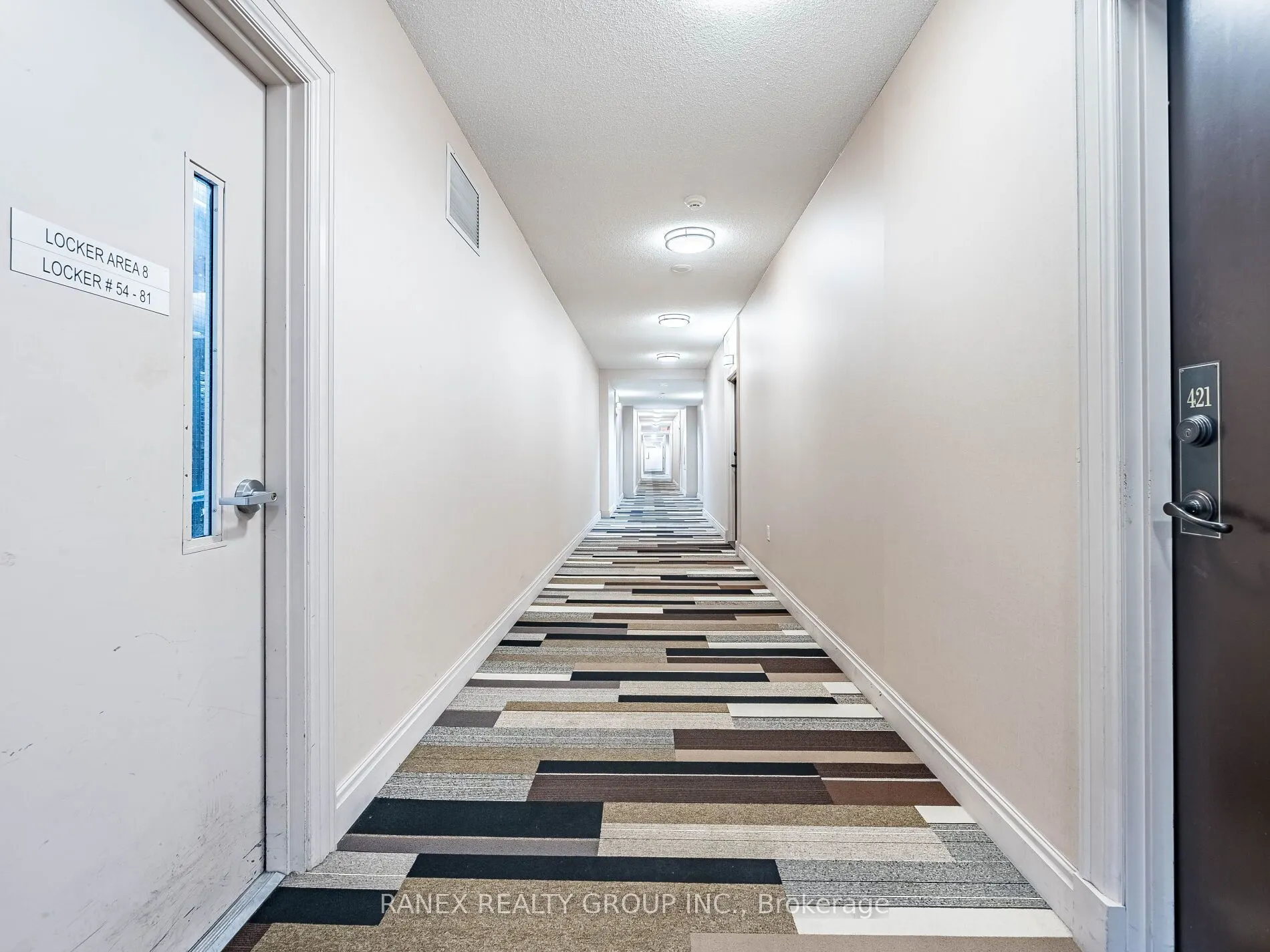 385 Prince Of Wales Drive, #416
