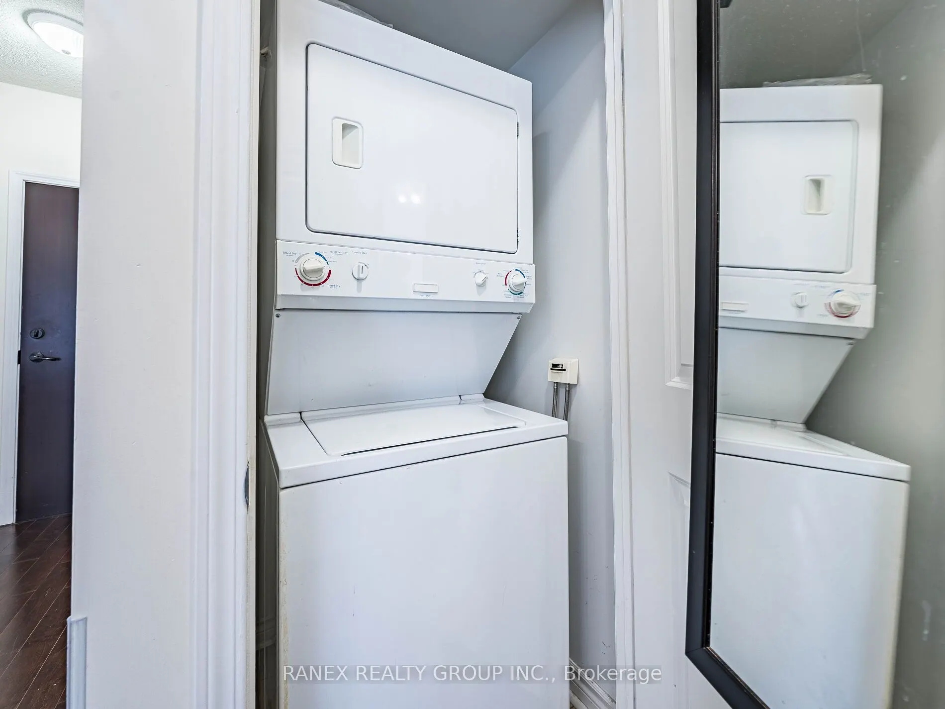 385 Prince Of Wales Drive, #416
