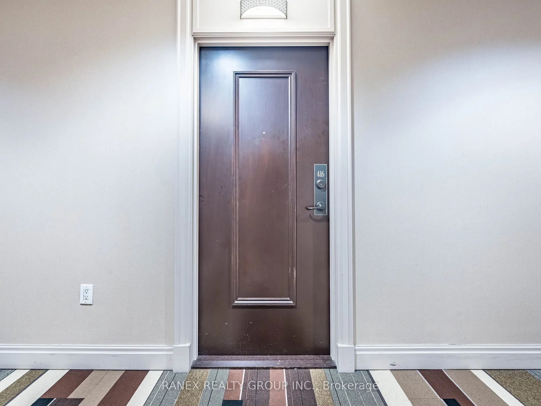 385 Prince Of Wales Drive, #416